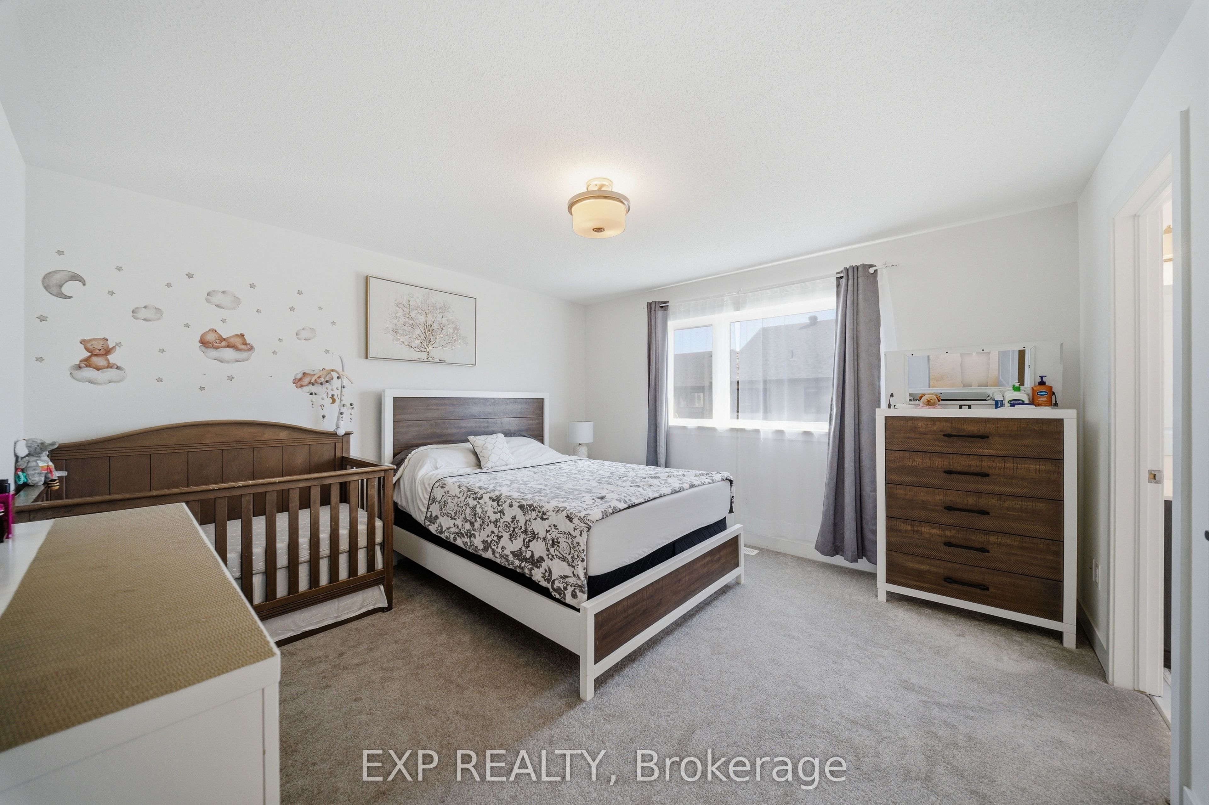57 Robusta Lane Property Photo 15