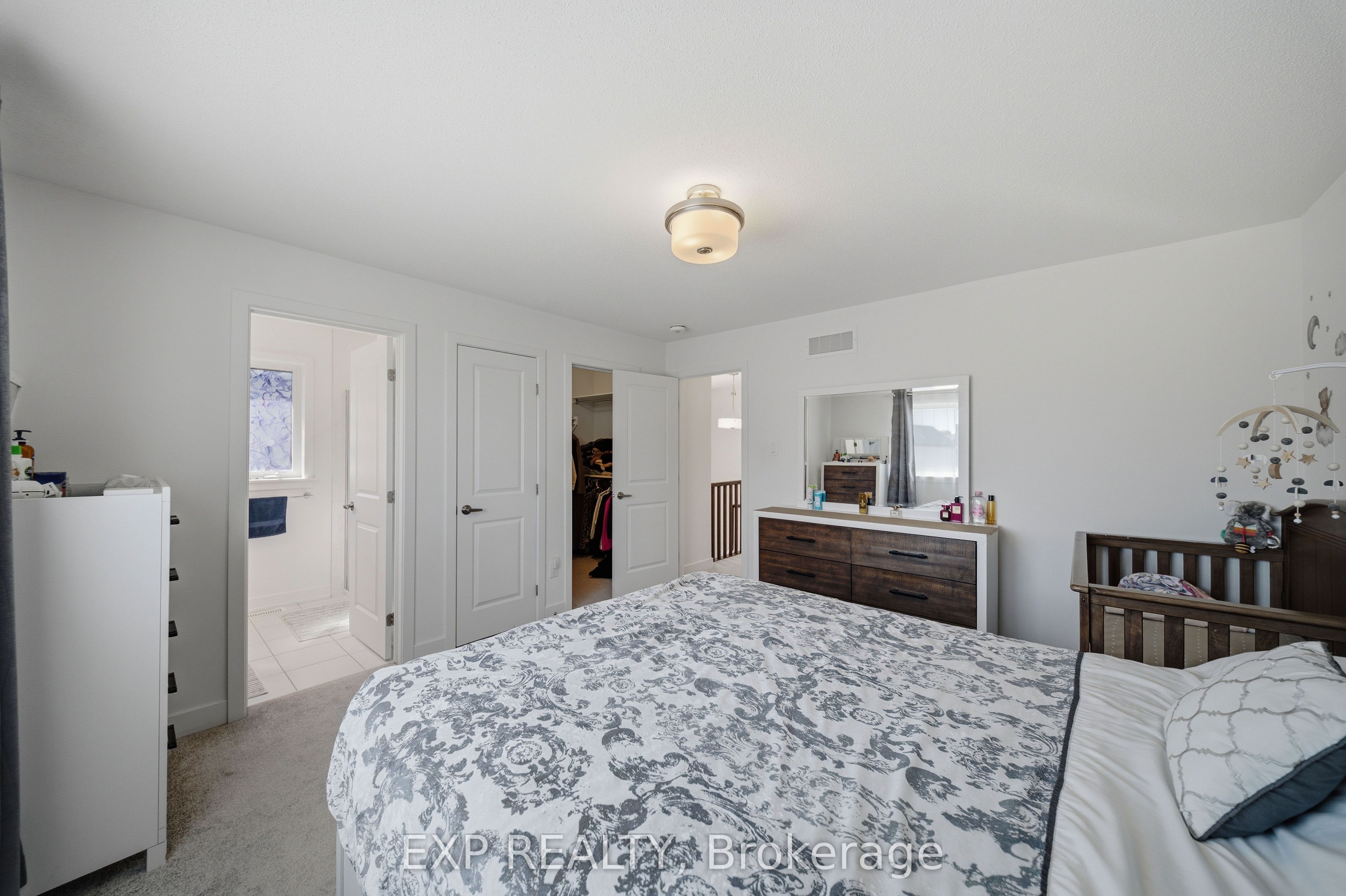 57 Robusta Lane Property Photo 16