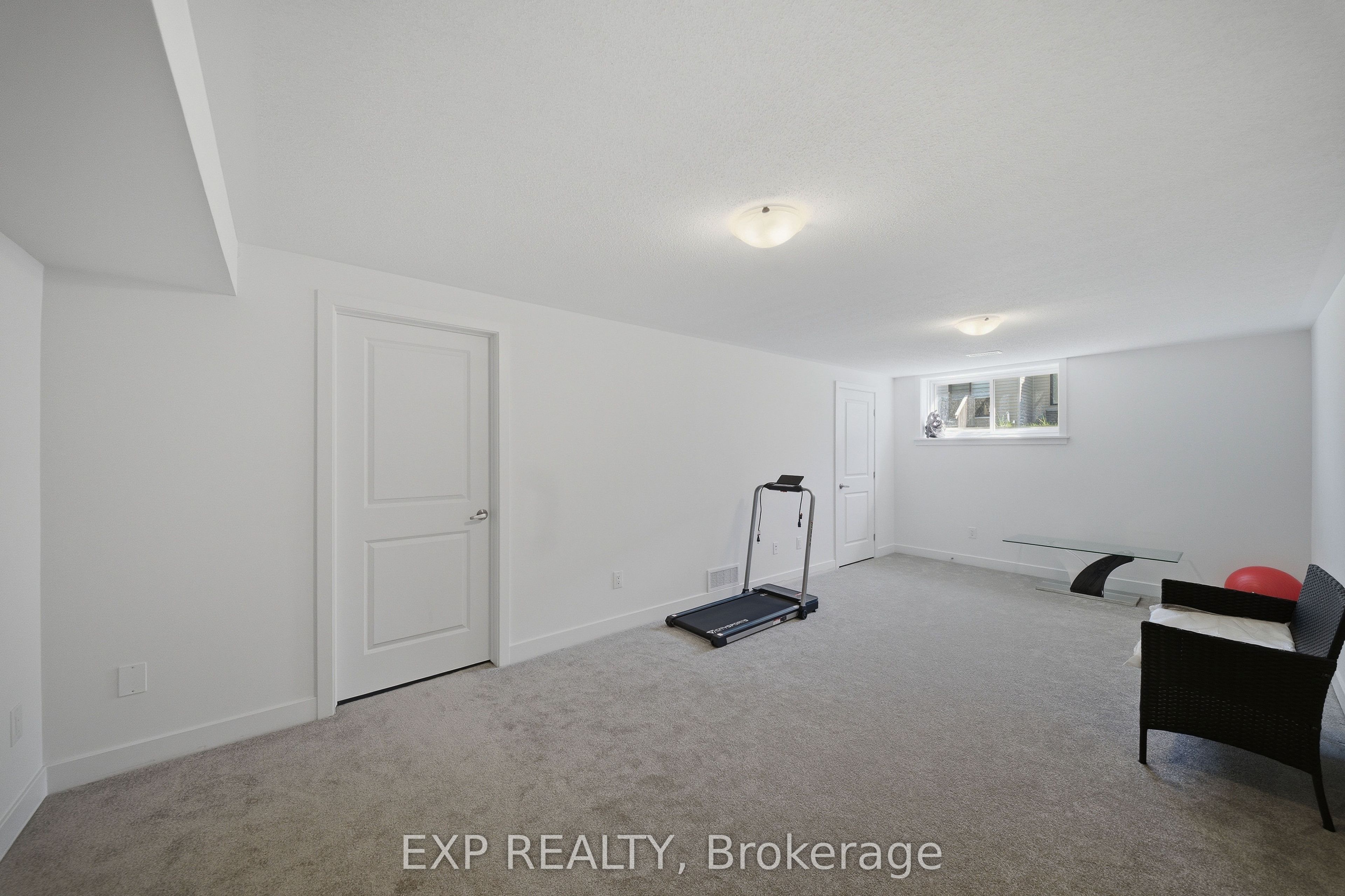 57 Robusta Lane Property Photo 24