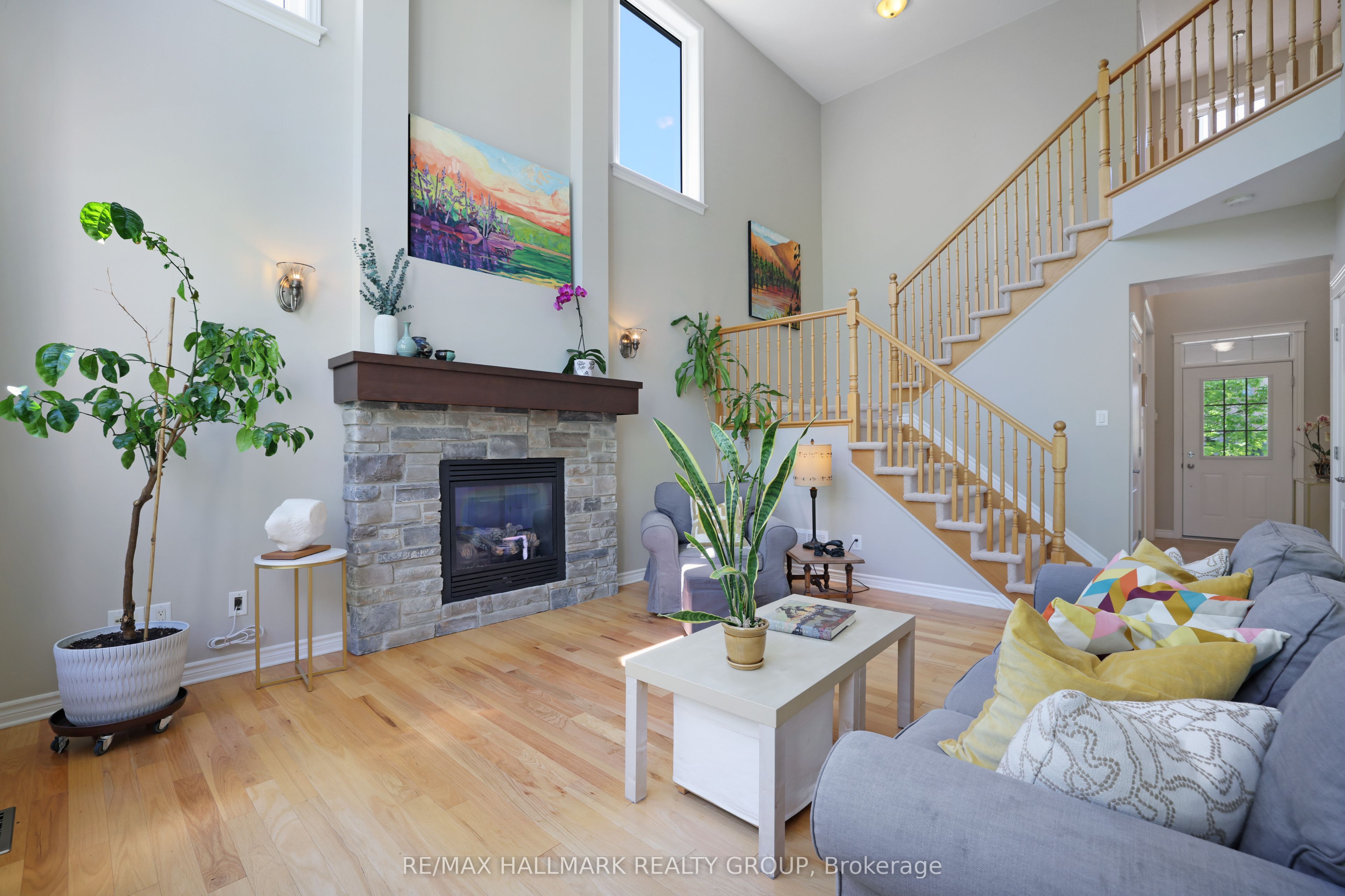 90 Stonewater Bay Property Photo 10