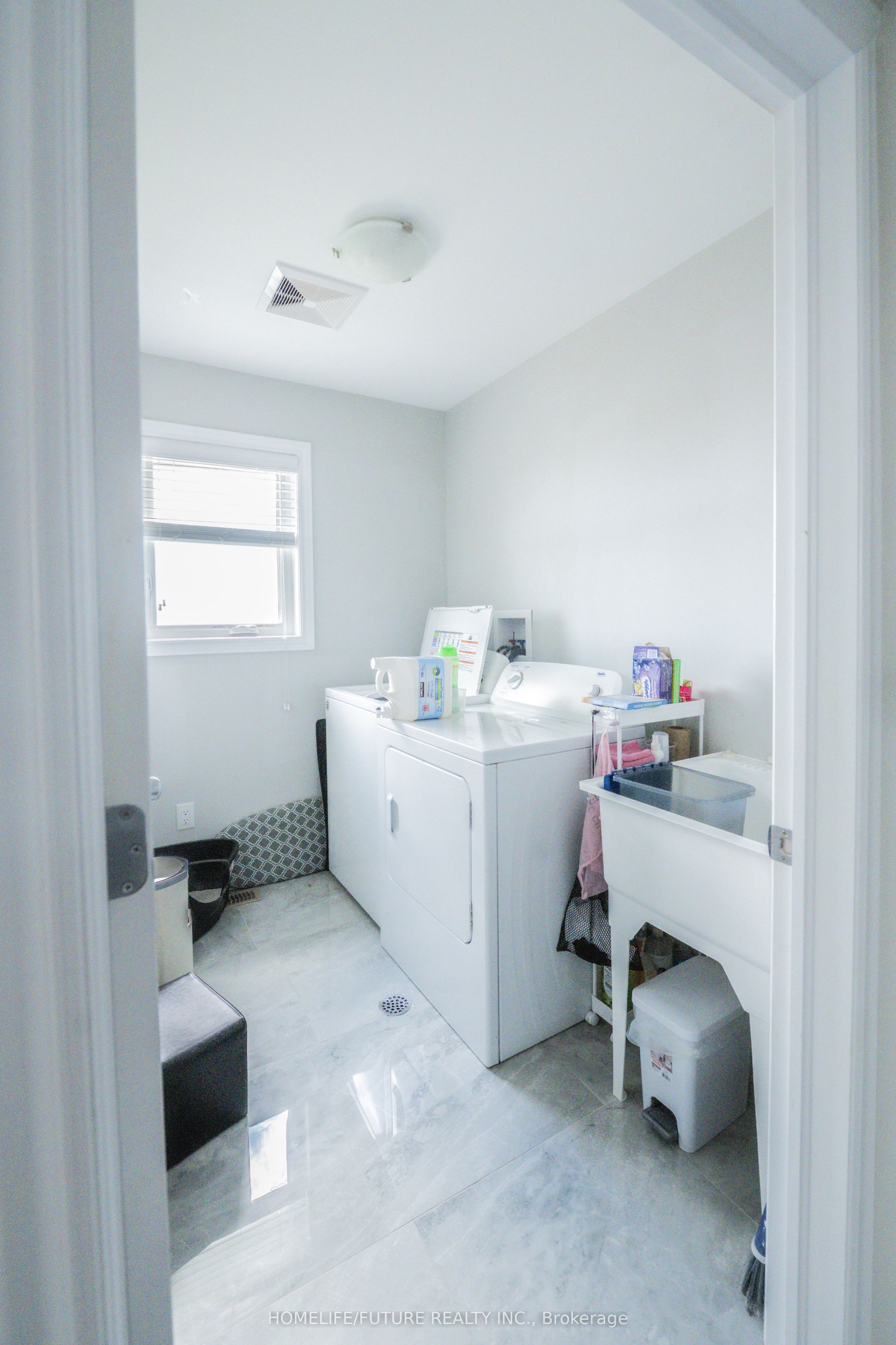 1701 Executive Avenue Property Photo 12