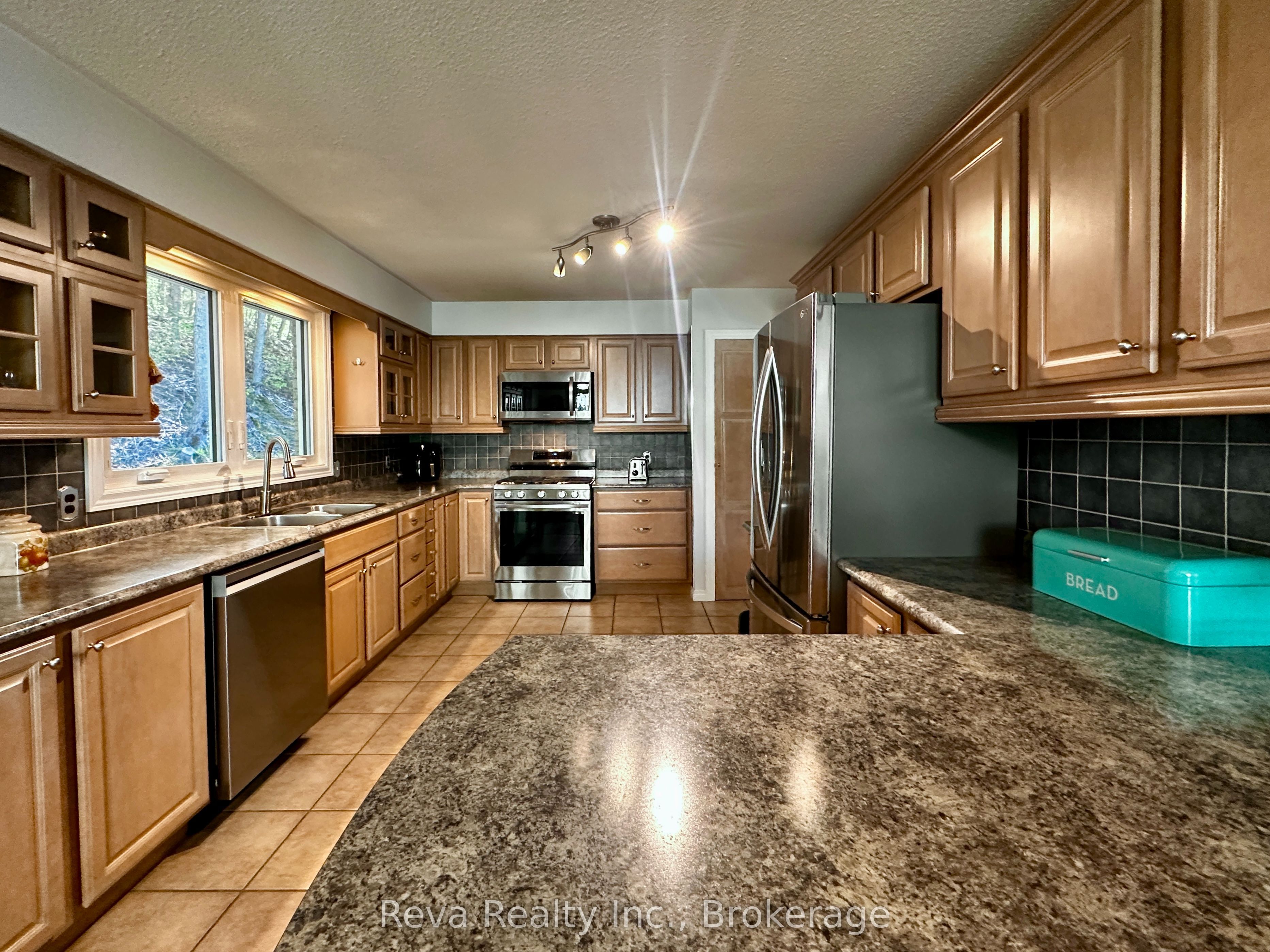 11 Ridge Road Property Photo 7