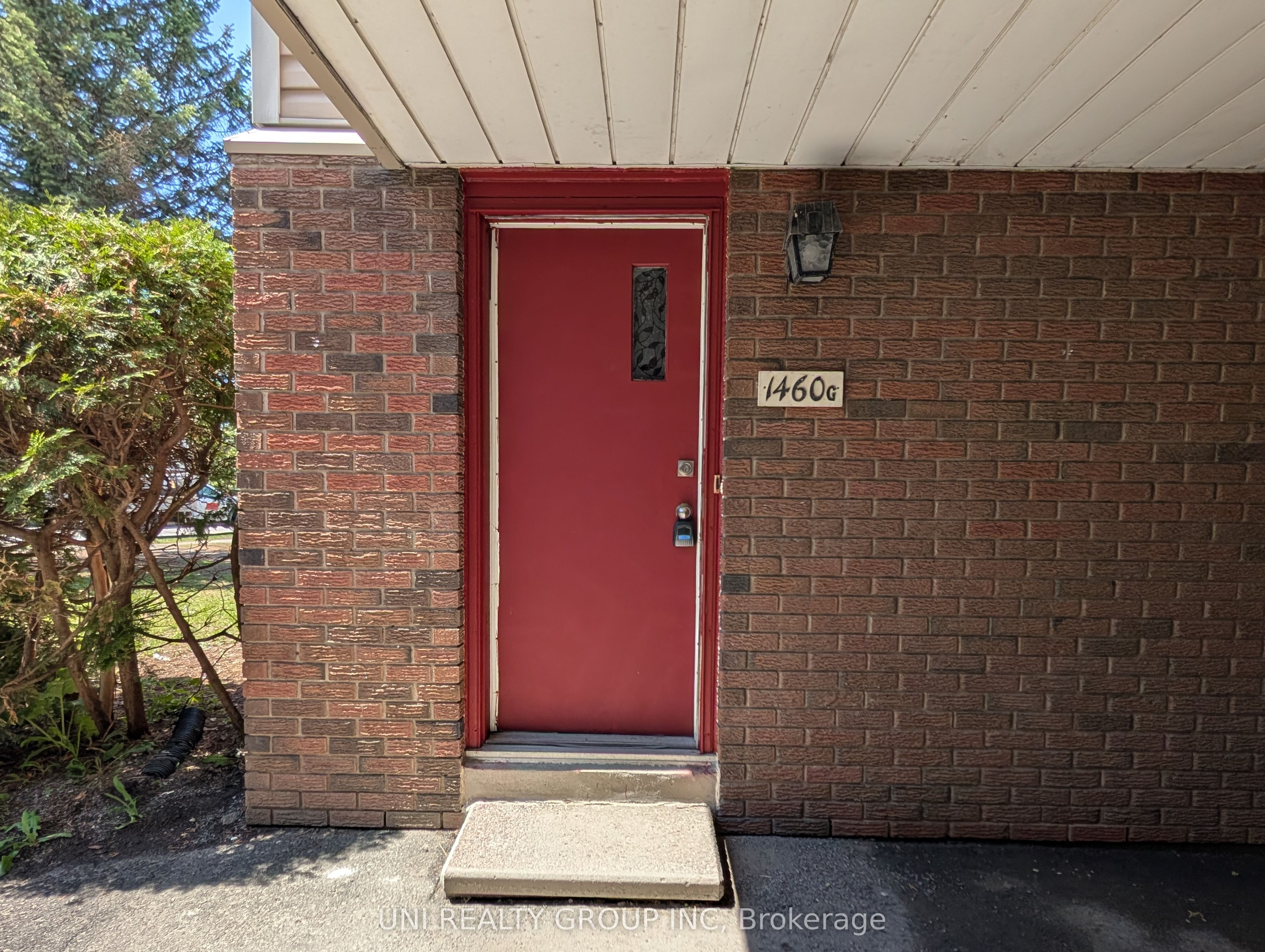 1460 Heatherington Road G Property Photo 3