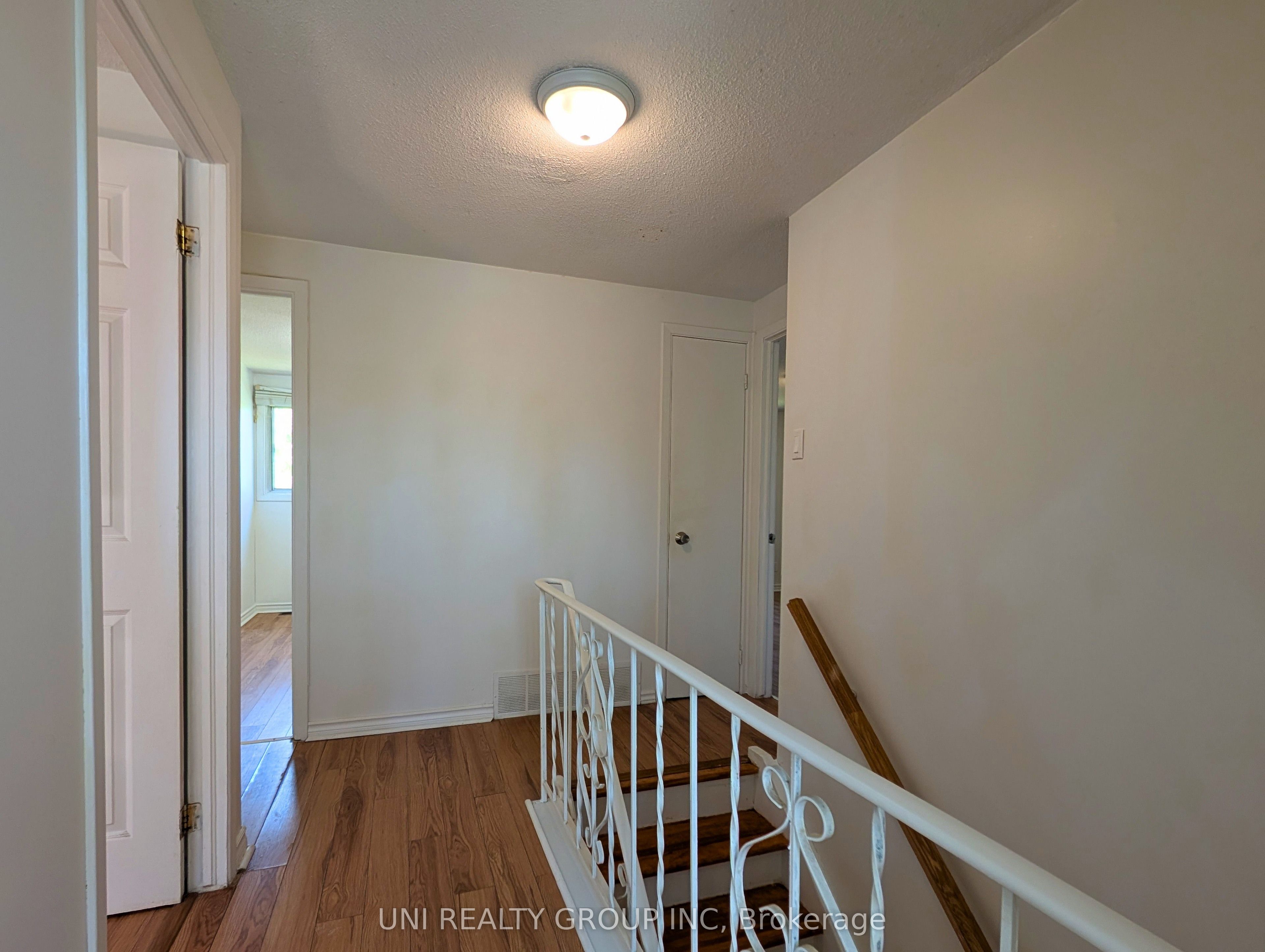 1460 Heatherington Road G Property Photo 35