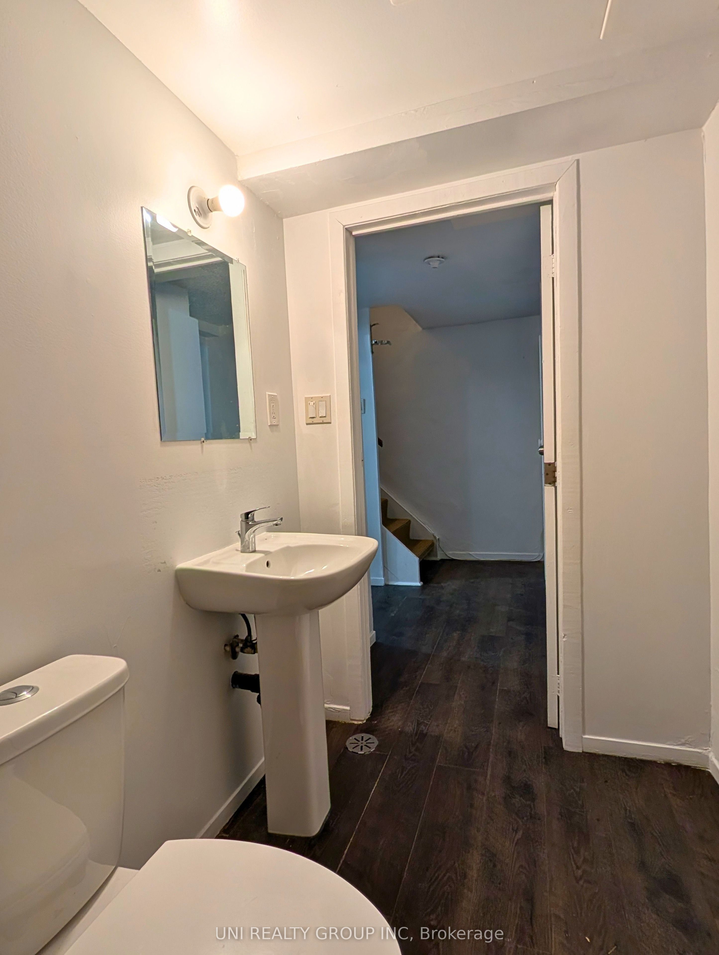 1460 Heatherington Road G Property Photo 43