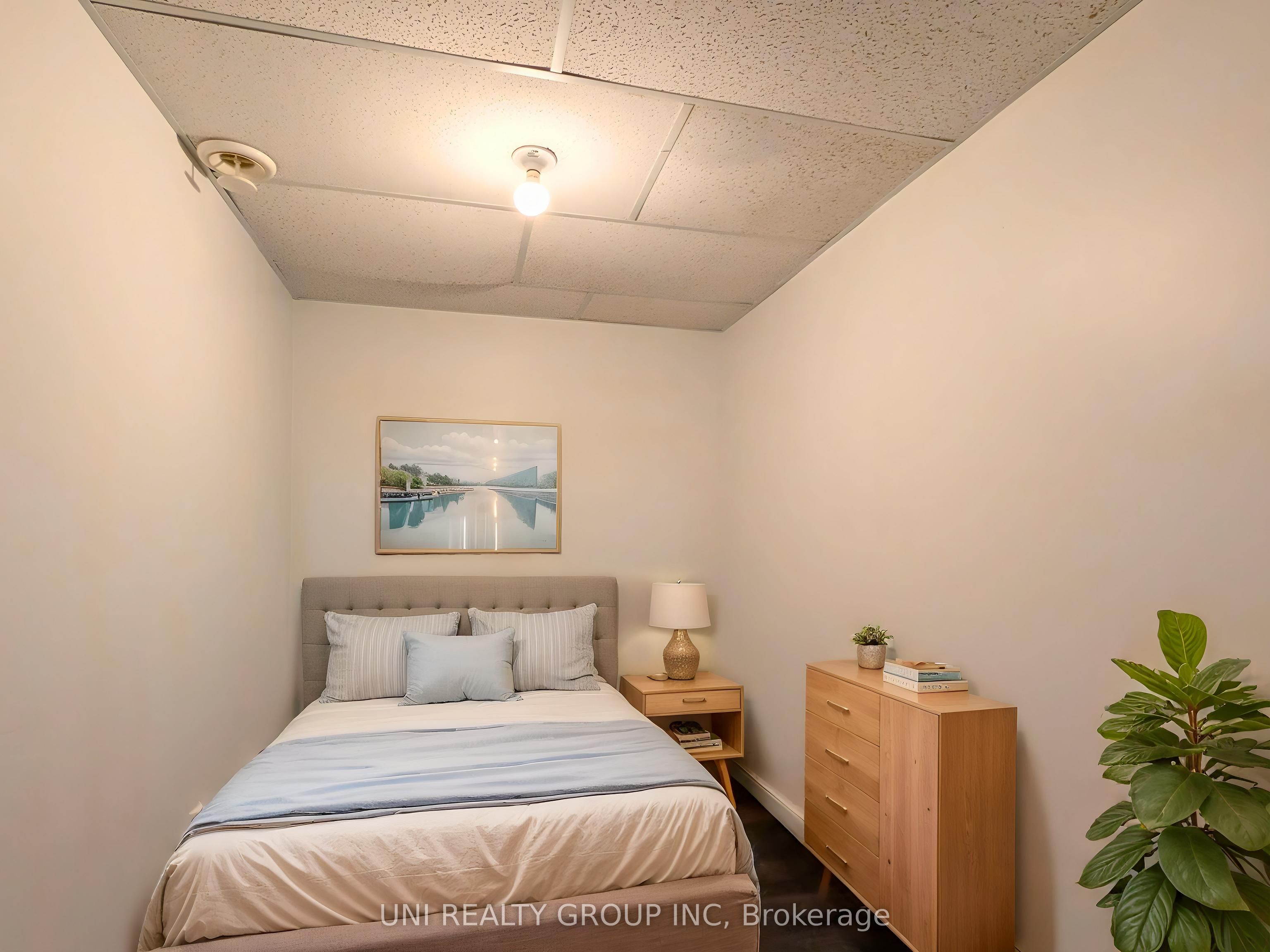 1460 Heatherington Road G Property Photo 49