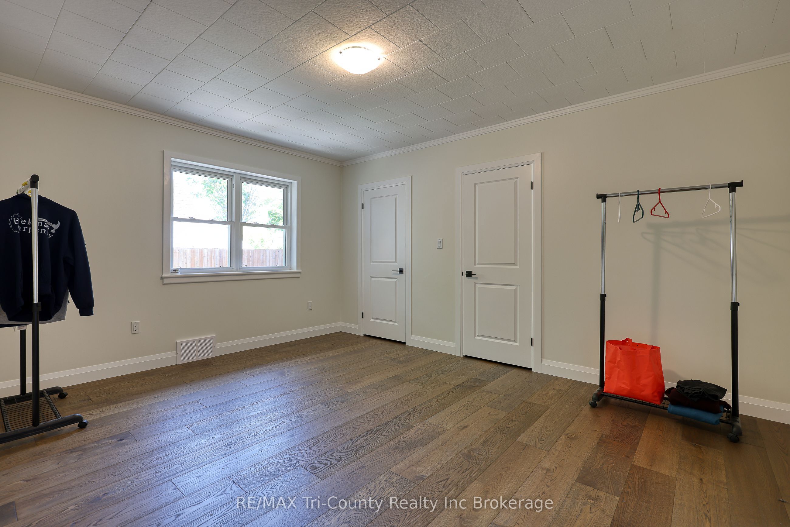 16 Delevan Crescent Property Photo 19