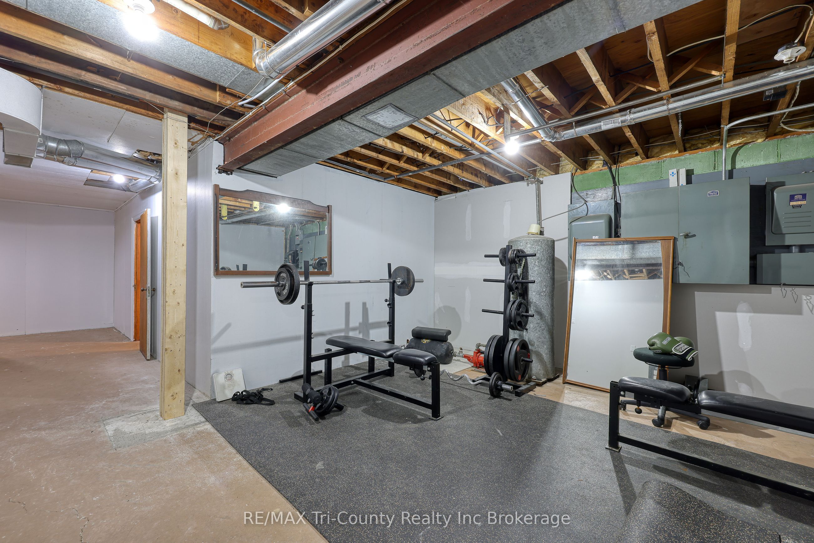 16 Delevan Crescent Property Photo 34