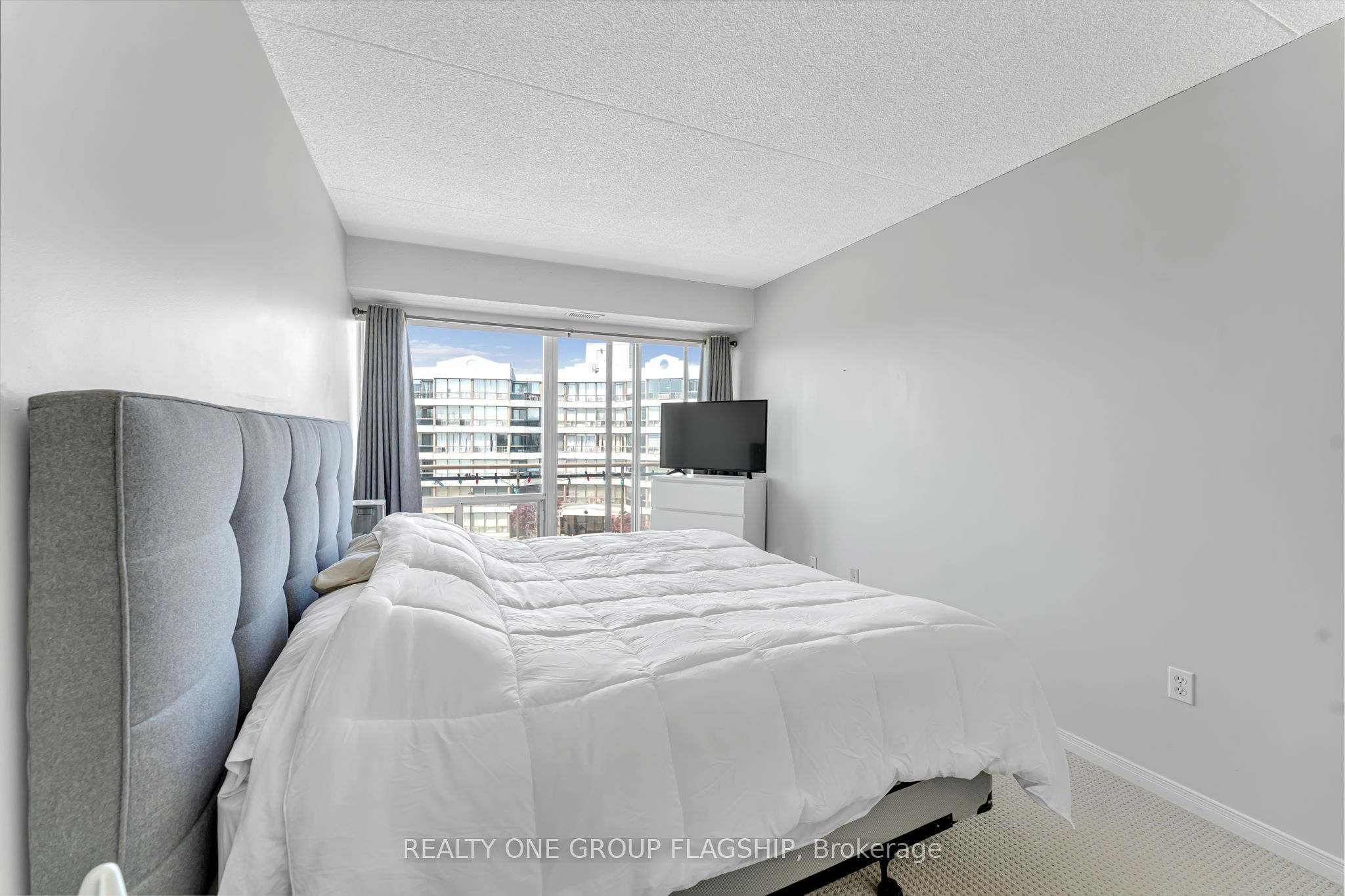 105 Bagot Street 410 Property Photo 27