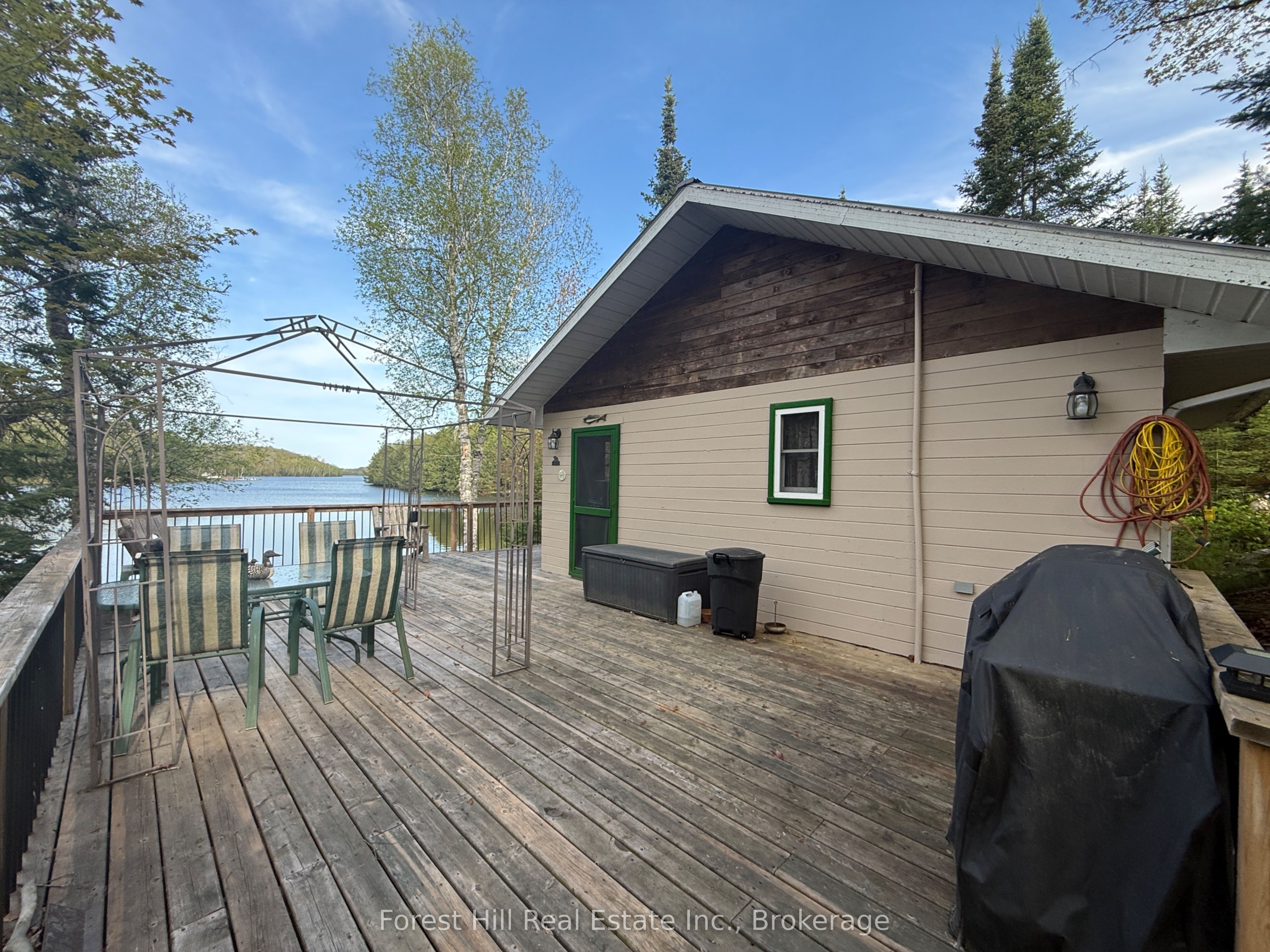 530 Labreche Drive Property Photo 27