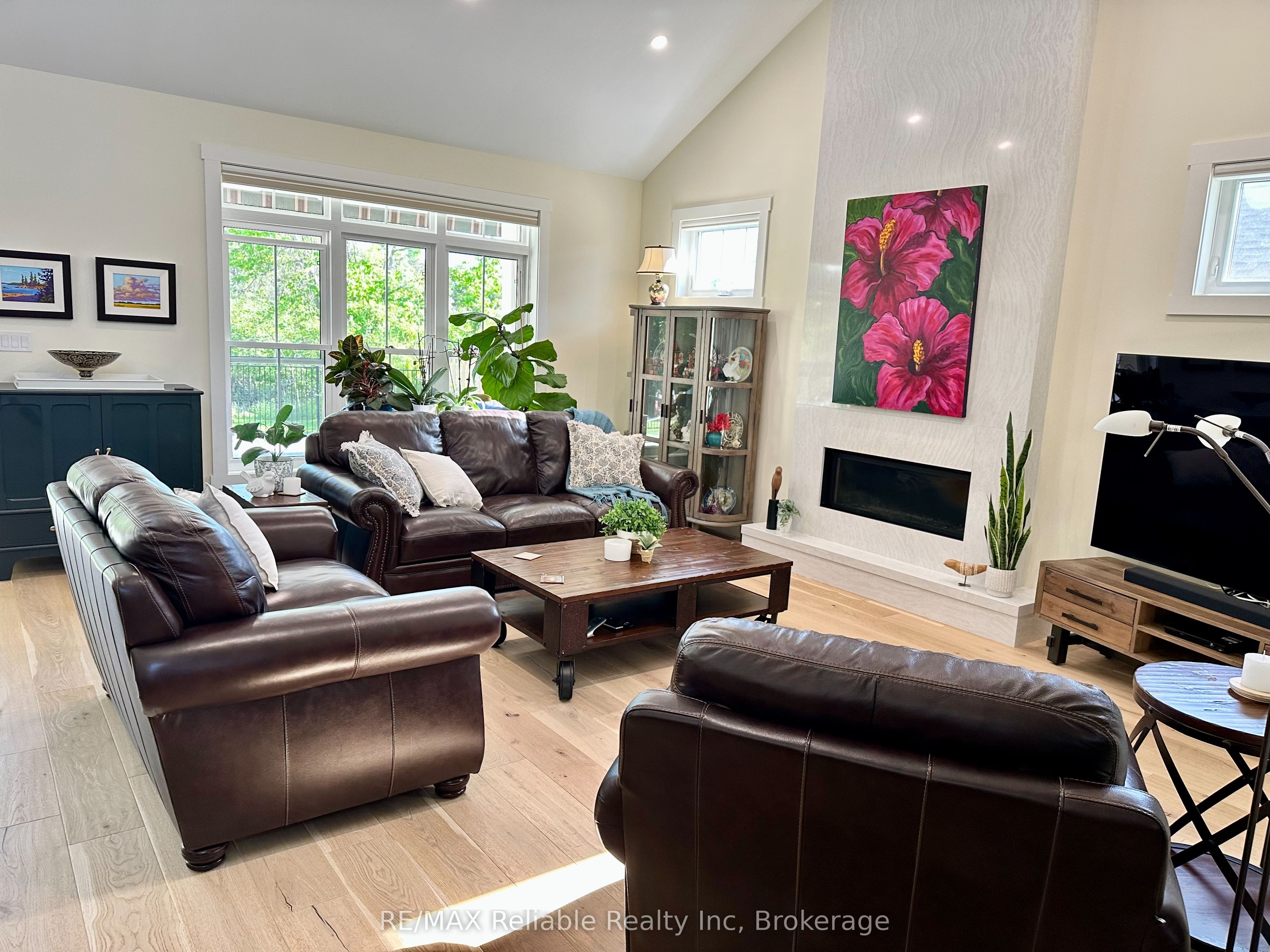 14 Thimbleweed Drive Property Photo 17