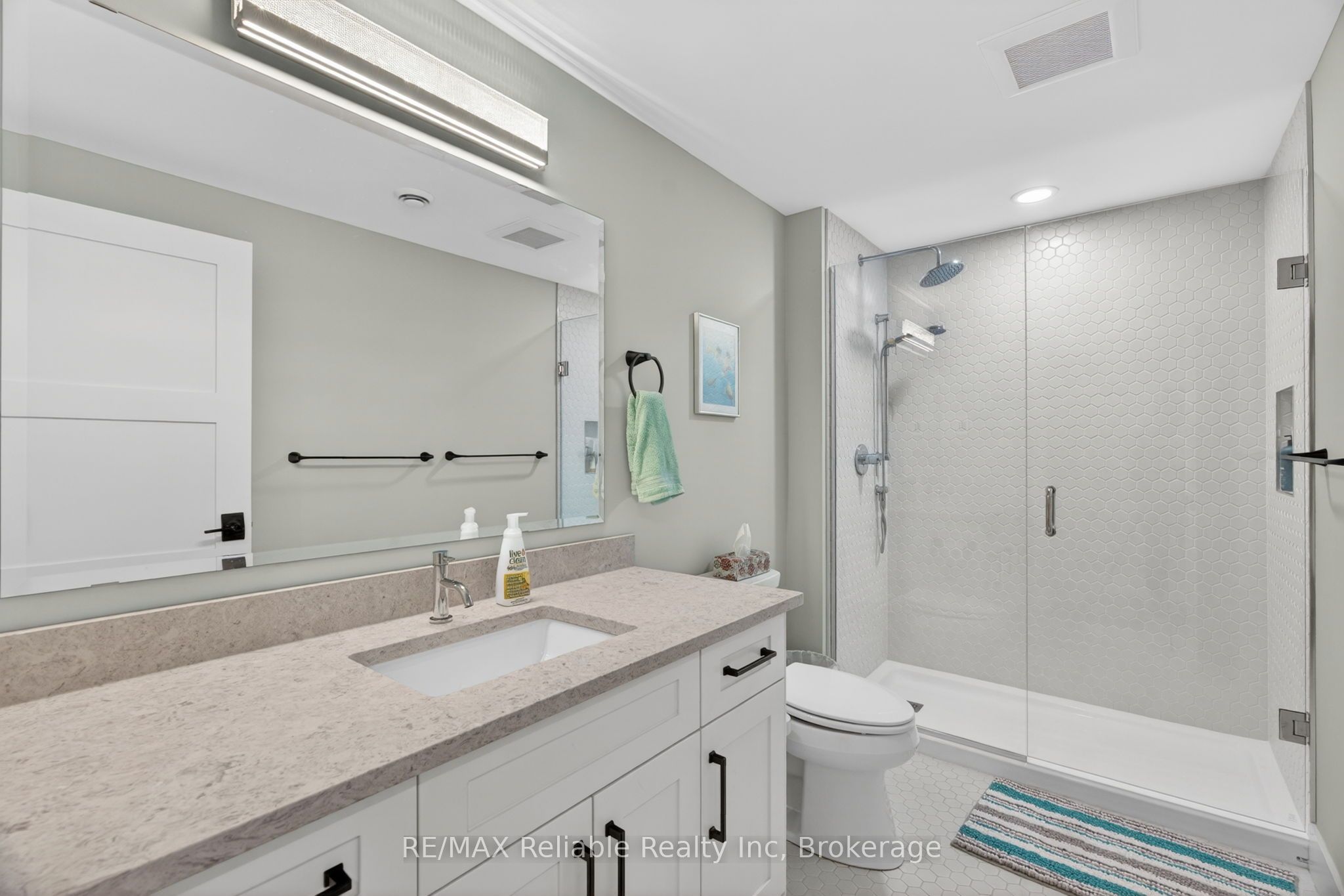 14 Thimbleweed Drive Property Photo 32