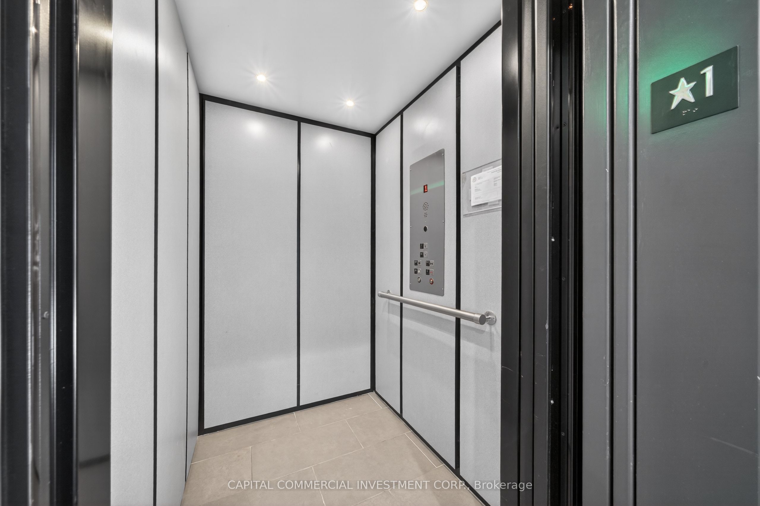 6150-6160 Hazeldean Road Property Photo 28