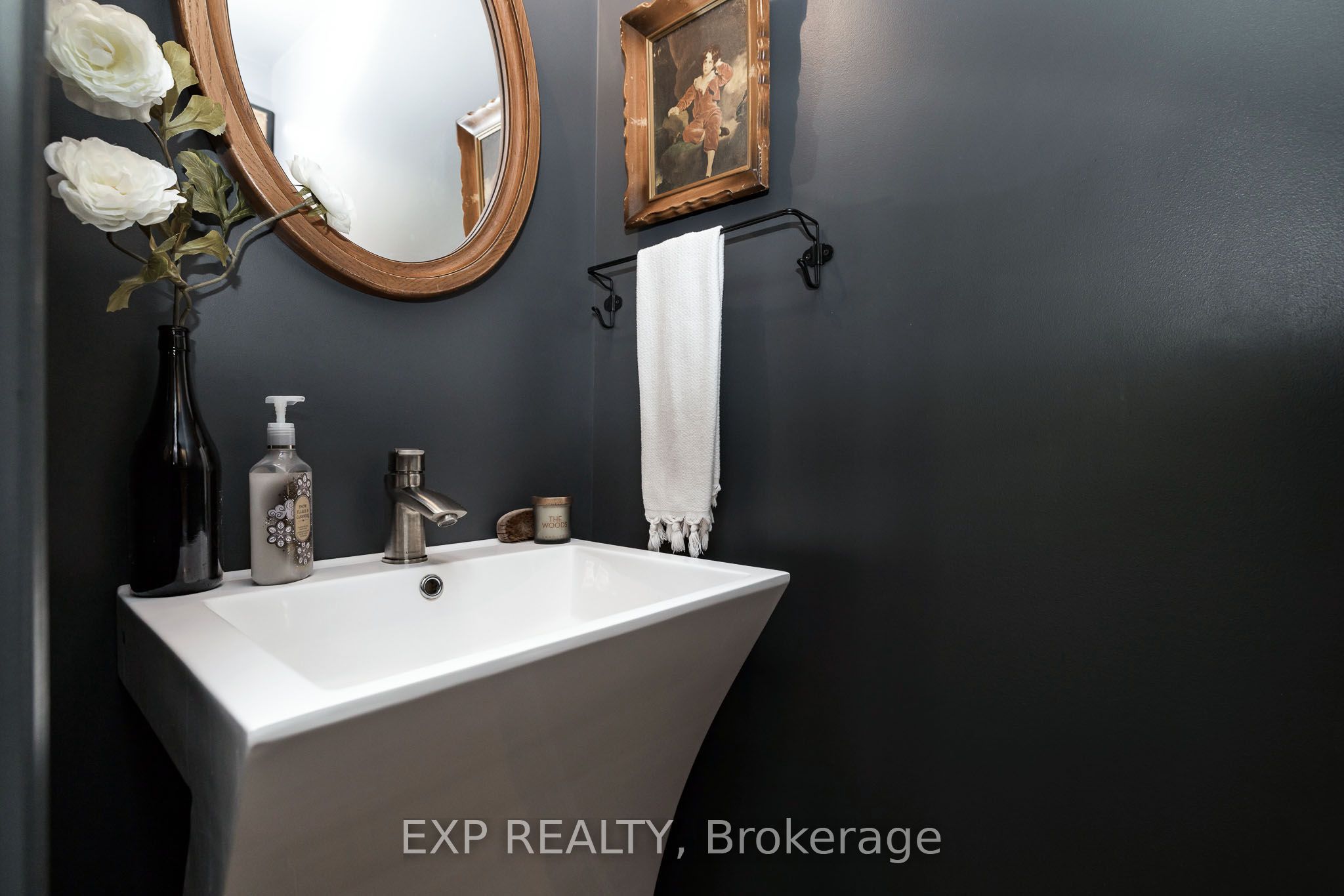 85 South Street Property Photo 25