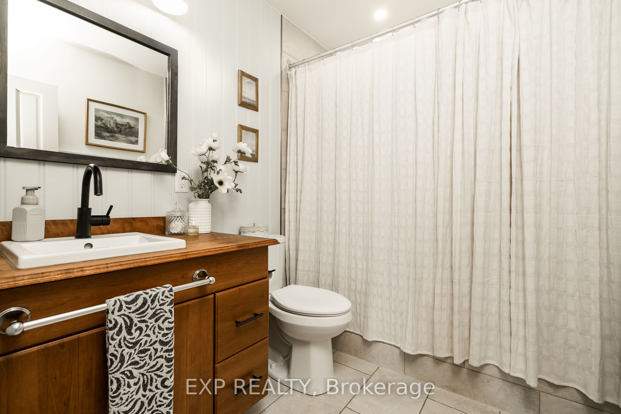 85 South Street Property Photo 29