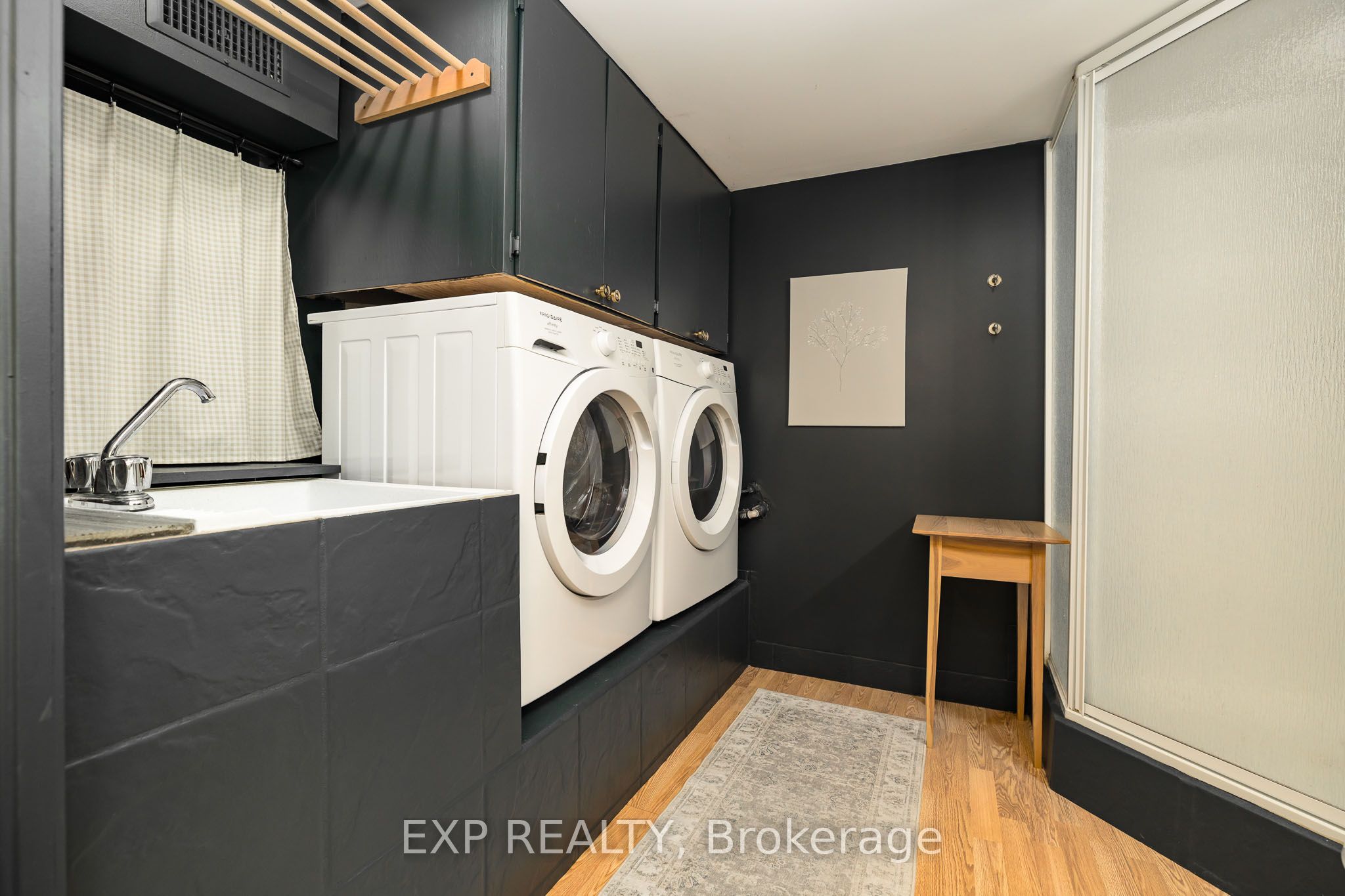 85 South Street Property Photo 35