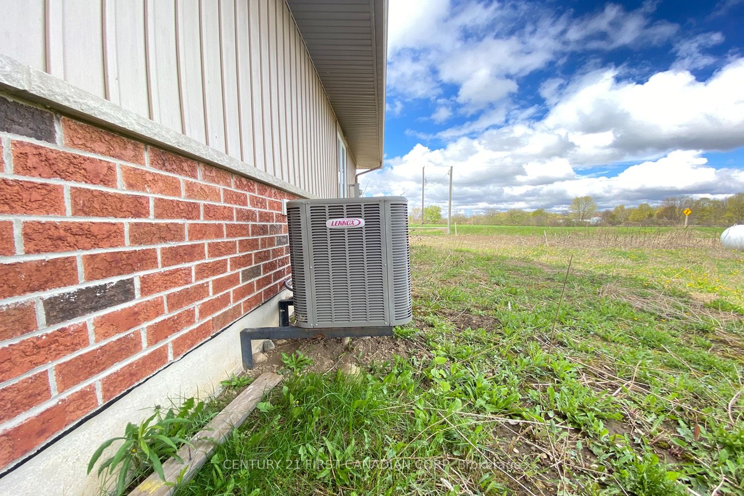21000 Rebecca Road Property Photo 6