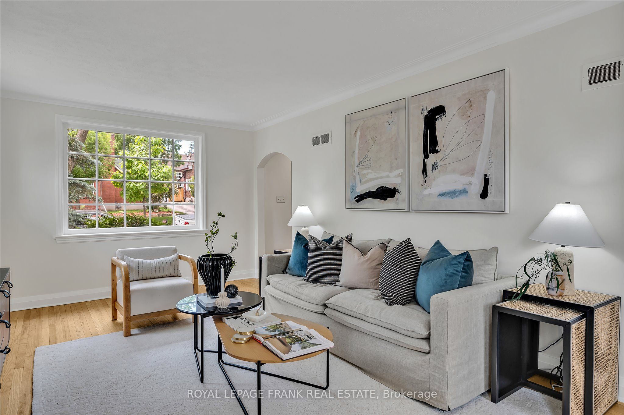470 Albertus Avenue Property Photo 6