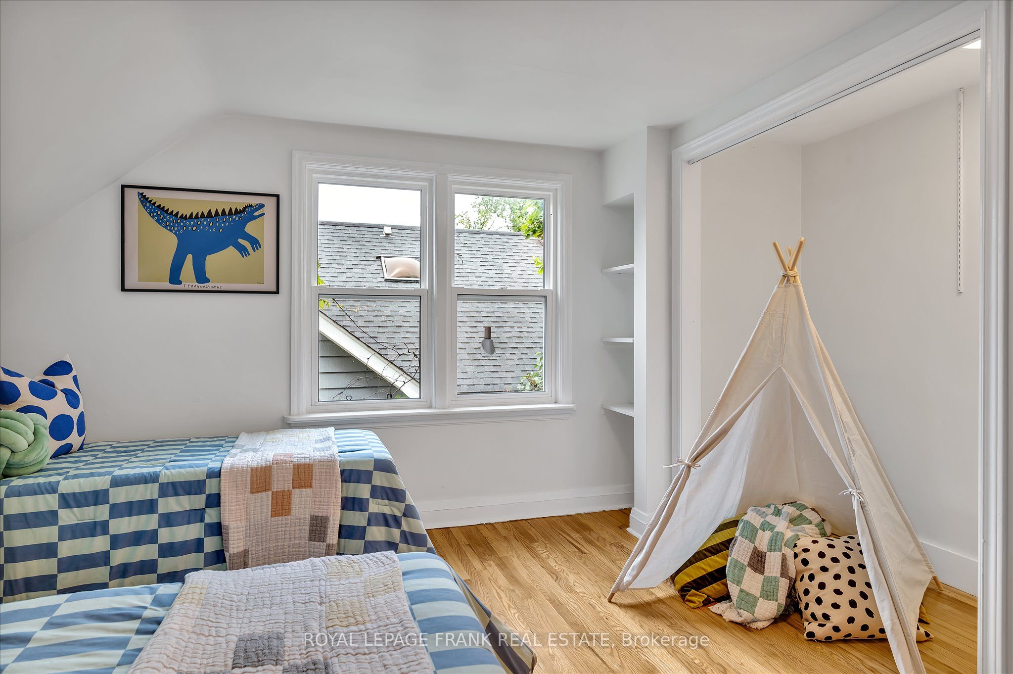 470 Albertus Avenue Property Photo 35