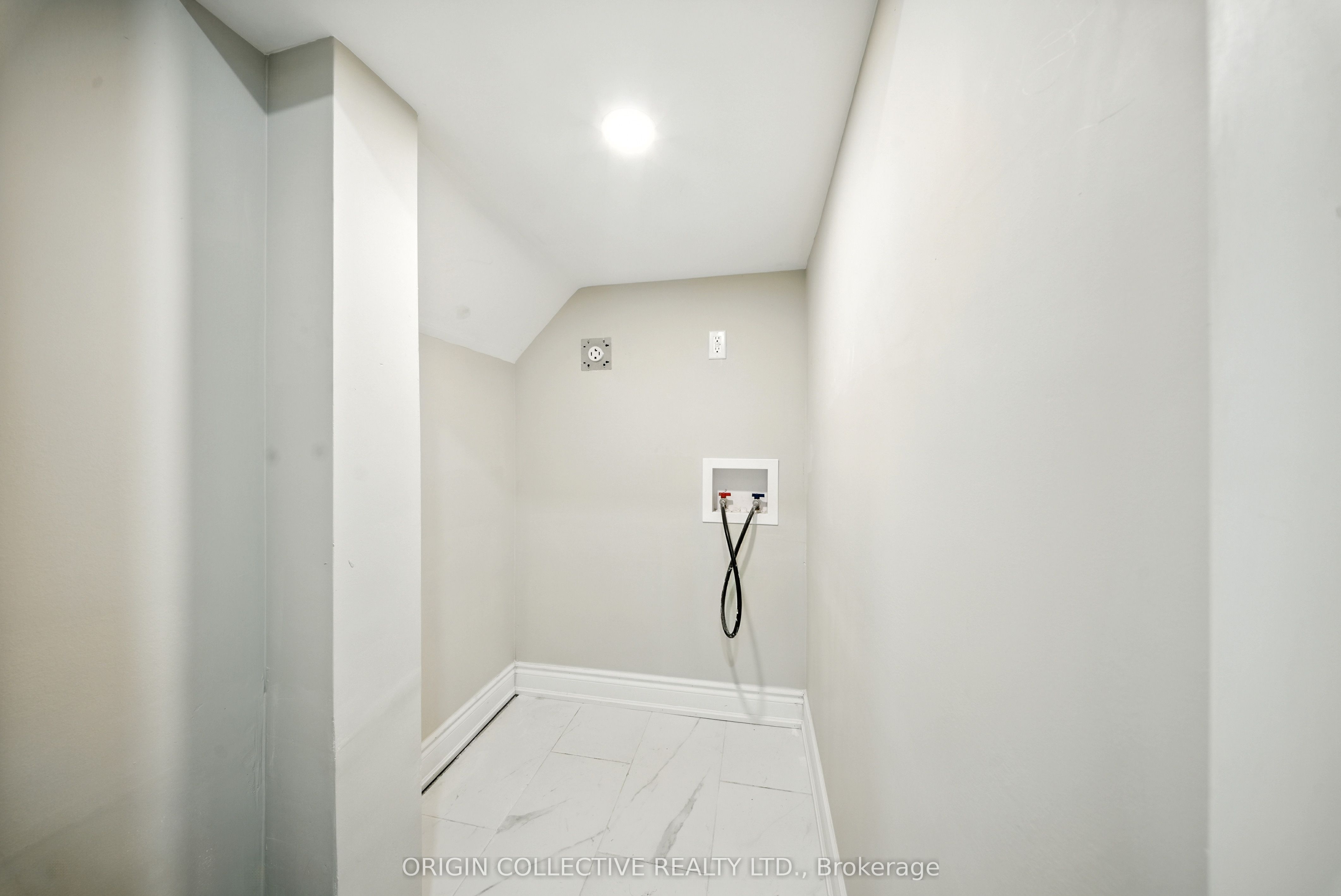 122 Longboat Run West Property Photo 29