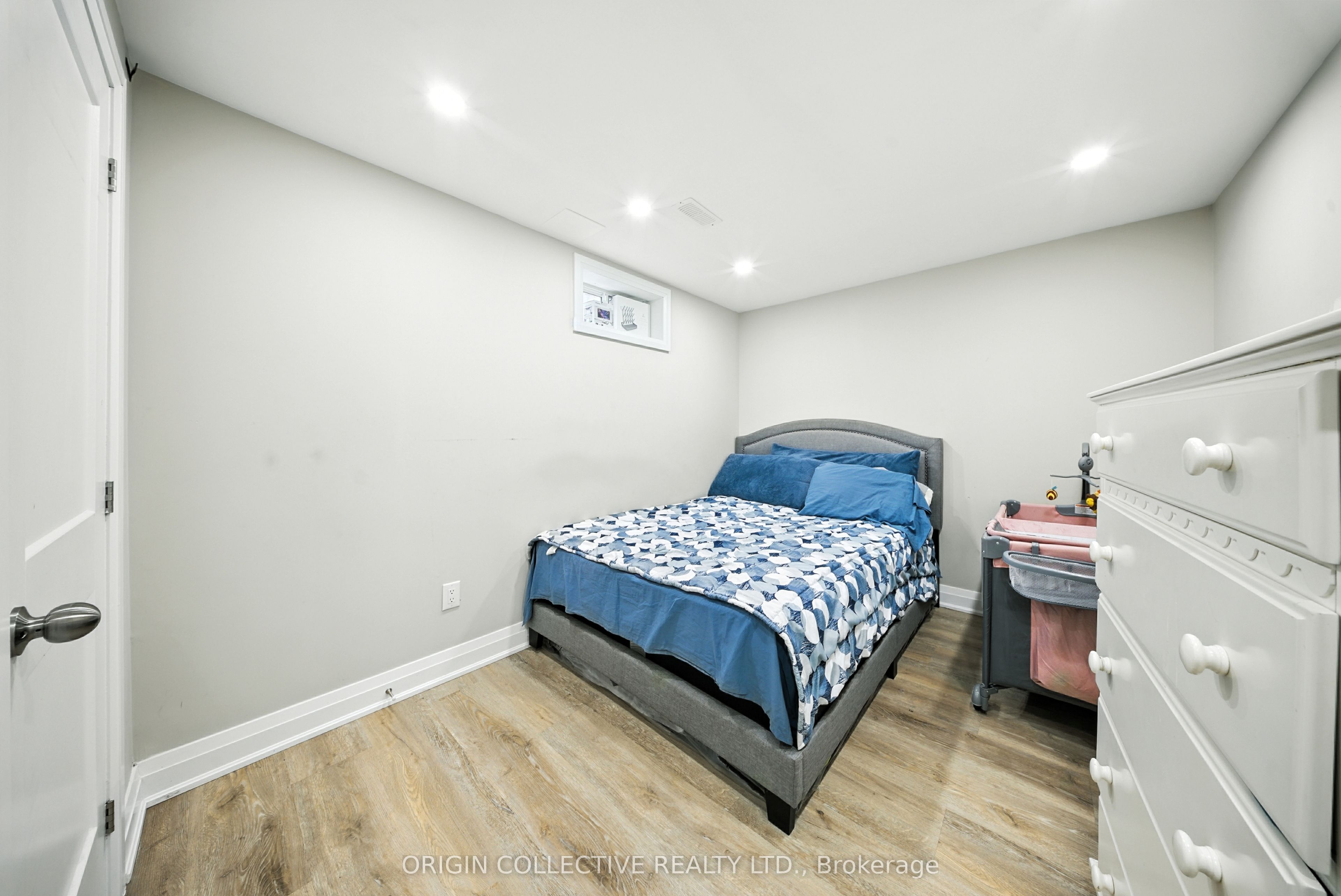 122 Longboat Run West Property Photo 33