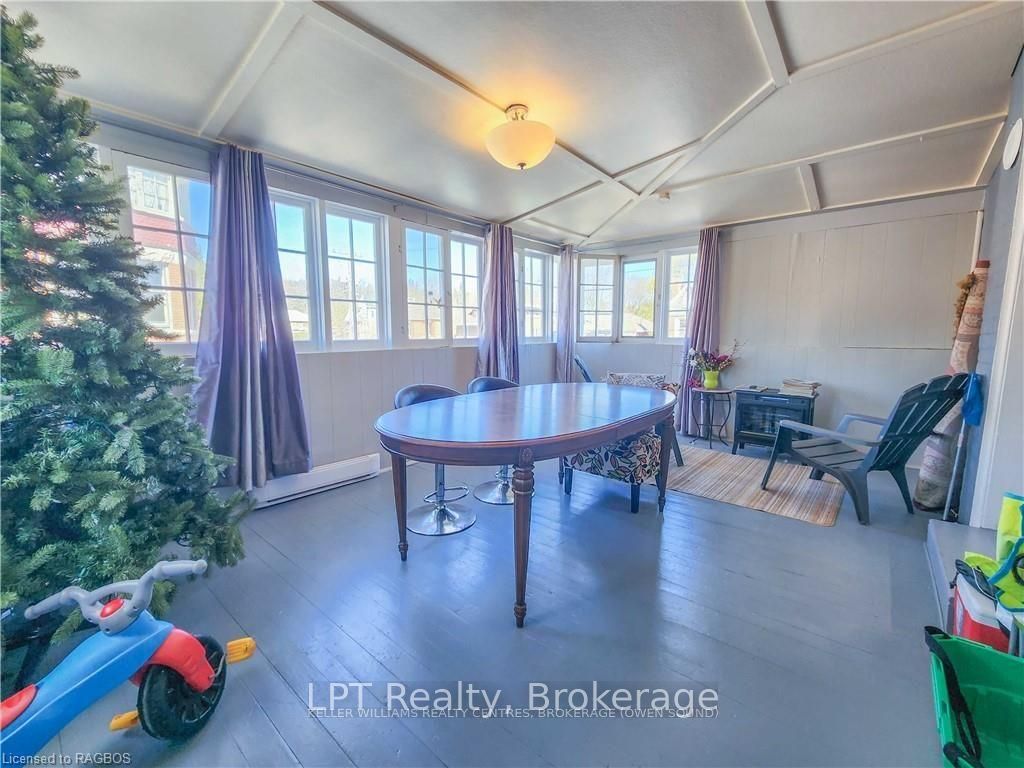 900 2nd Avenue W Property Photo 18
