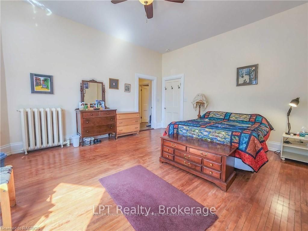 900 2nd Avenue W Property Photo 26