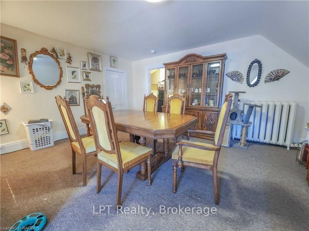 900 2nd Avenue W Property Photo 35