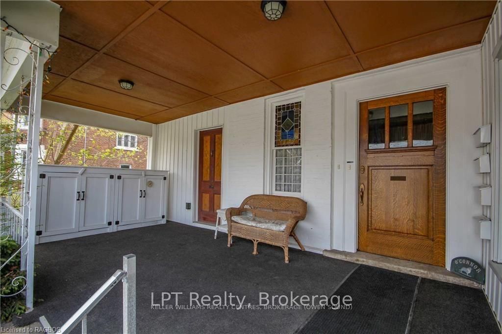 900 2nd Avenue W Property Photo 7