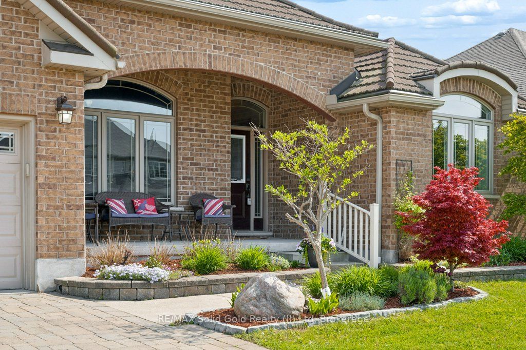 366 Townsend Drive Property Photo 4