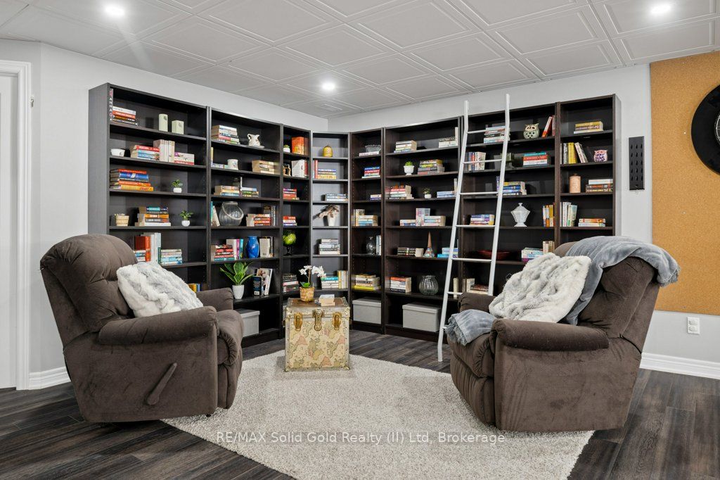 366 Townsend Drive Property Photo 33