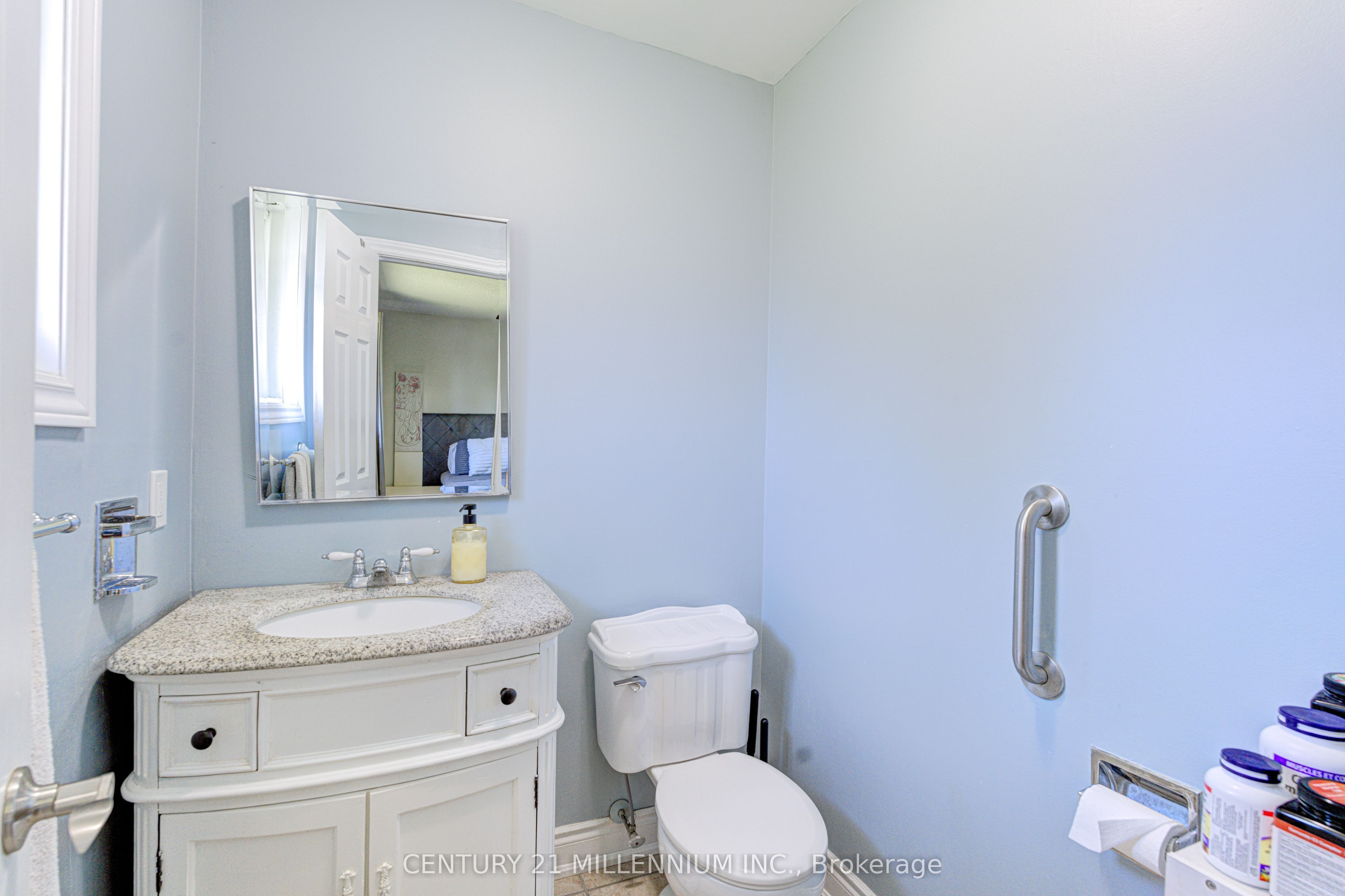 423344 25th Side Road Property Photo 25