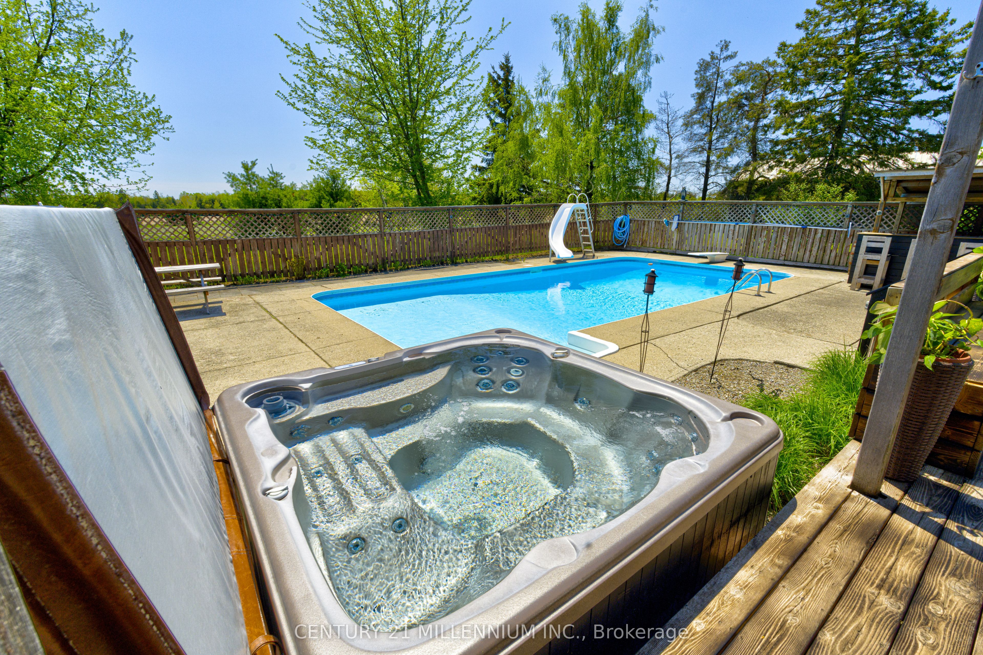 423344 25th Side Road Property Photo 42