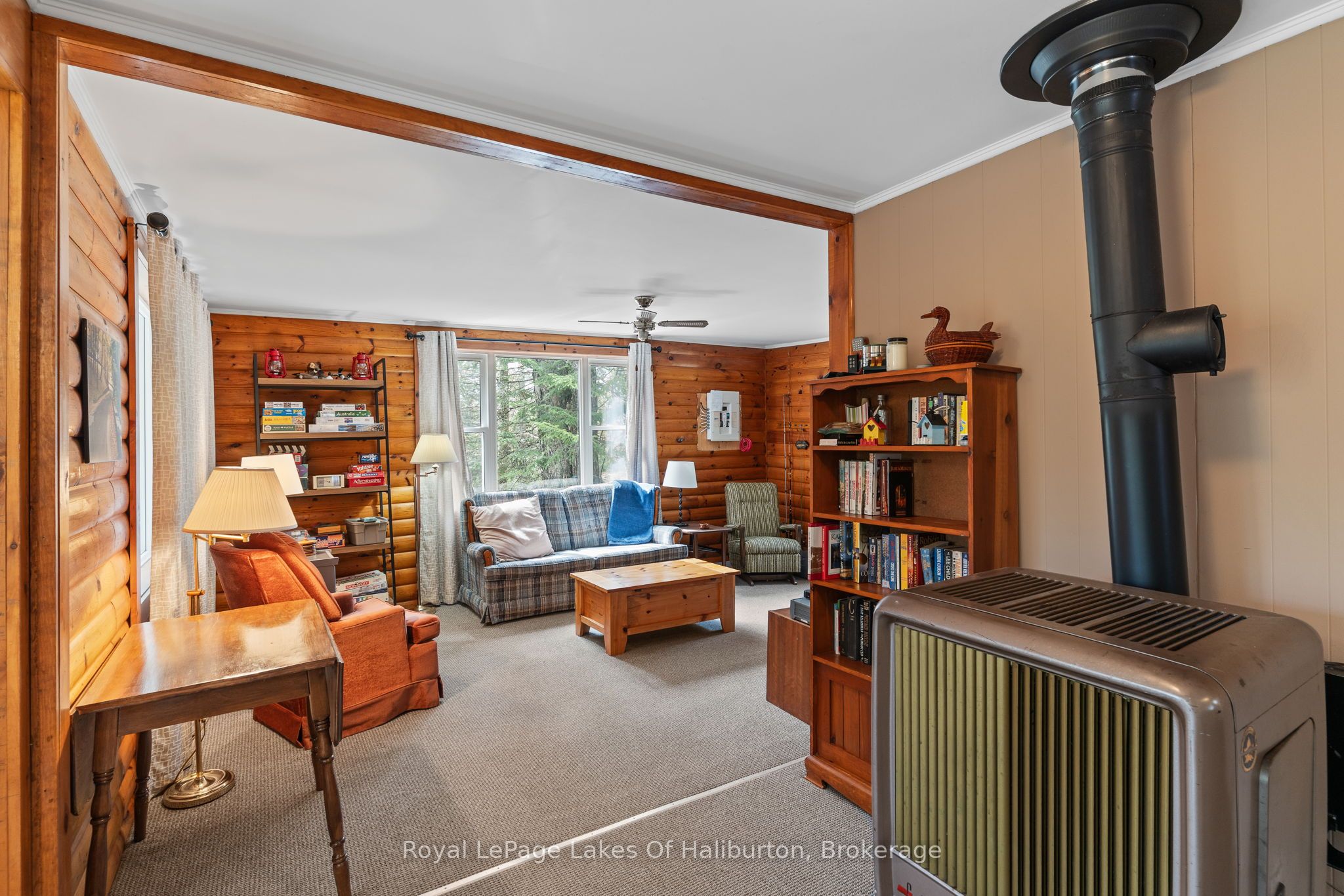 1099 Yellow Rock Drive Property Photo 15