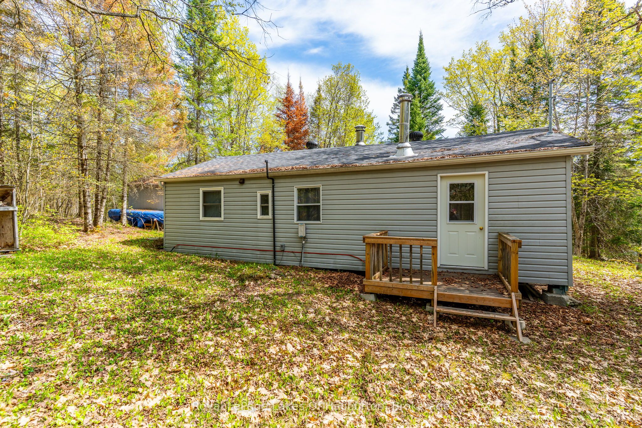 1099 Yellow Rock Drive Property Photo 29