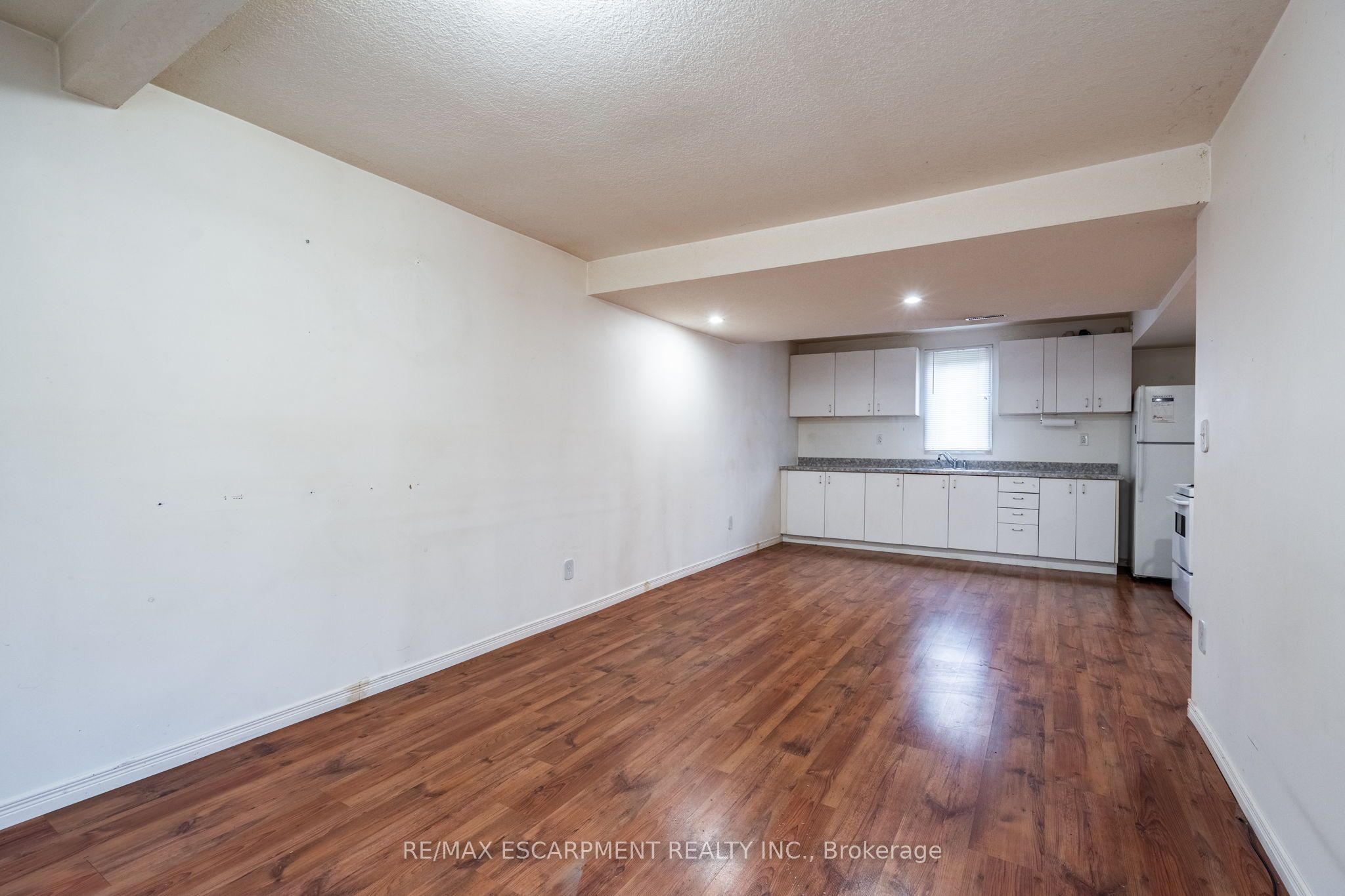154-156 Freelton Road Property Photo 2