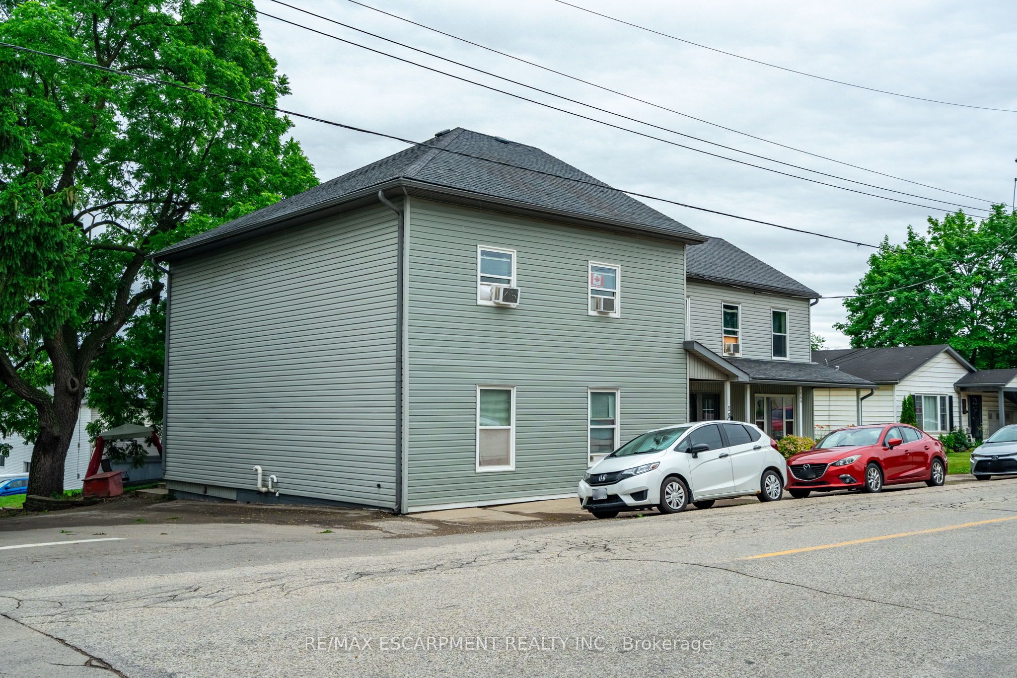 154-156 Freelton Road Property Photo 11