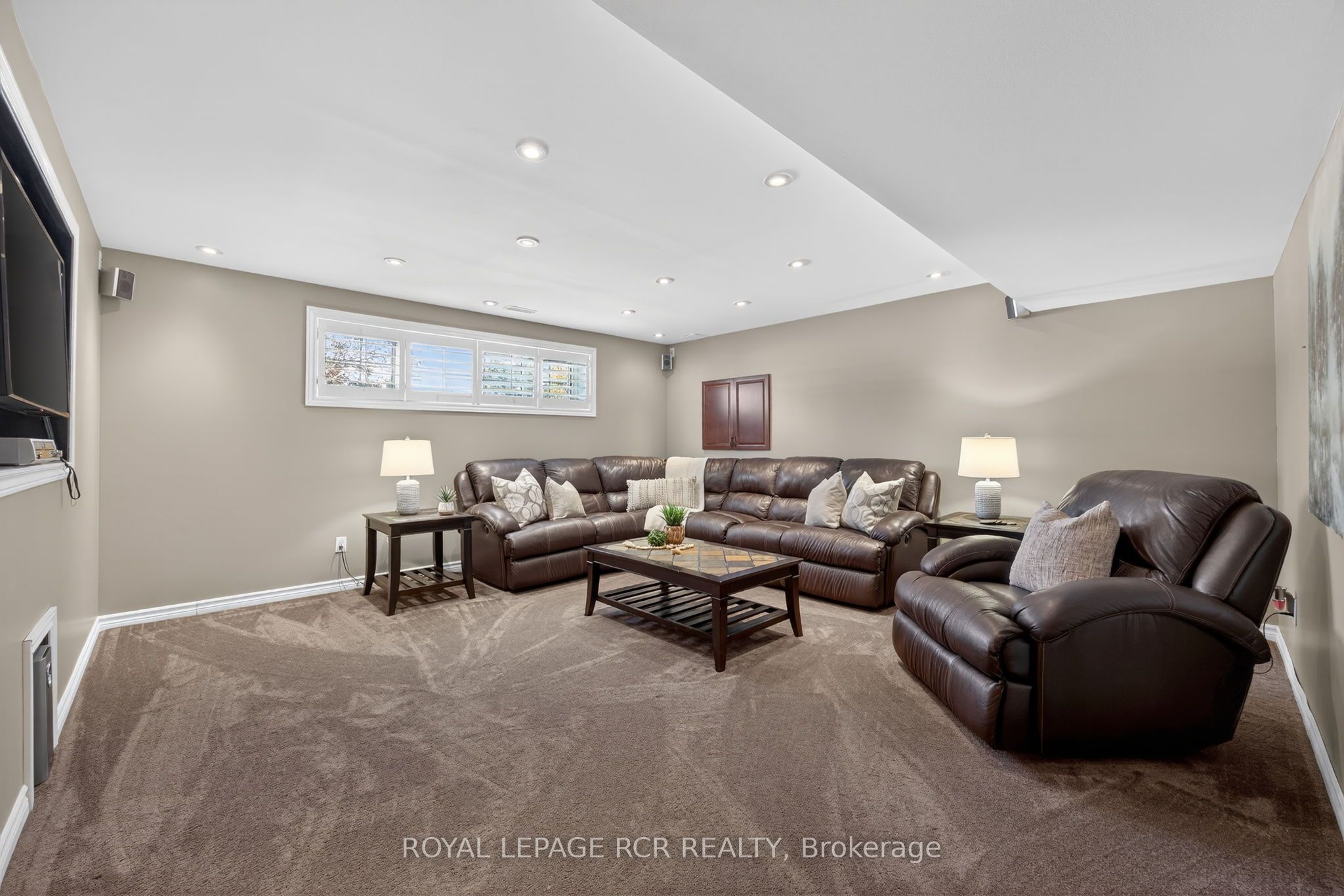 17 Deaken Drive Property Photo 25