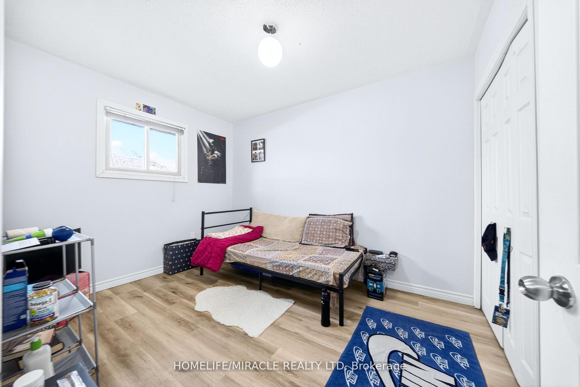 100 West 3rd Street Property Photo 4