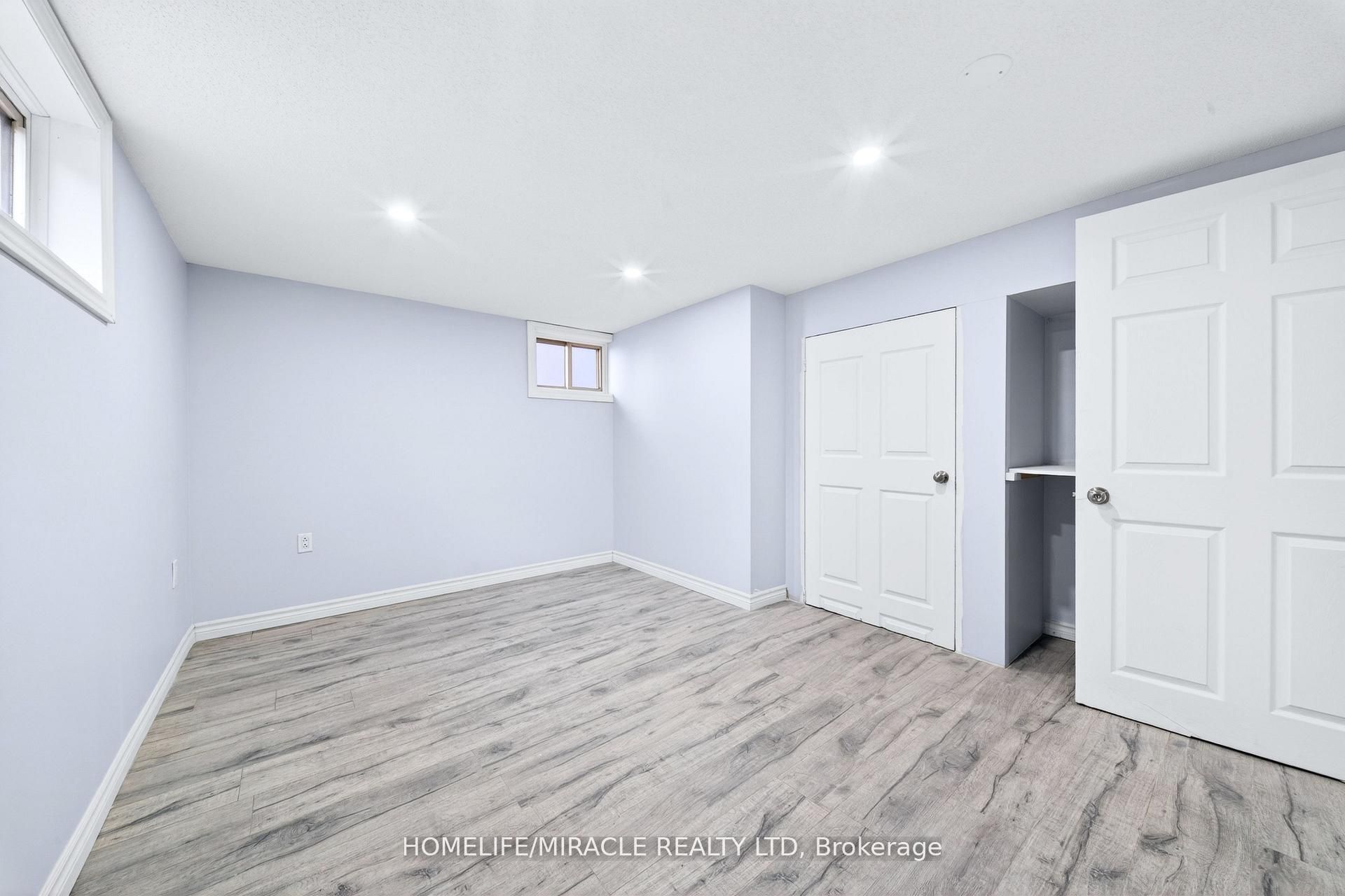 100 West 3rd Street Property Photo 20