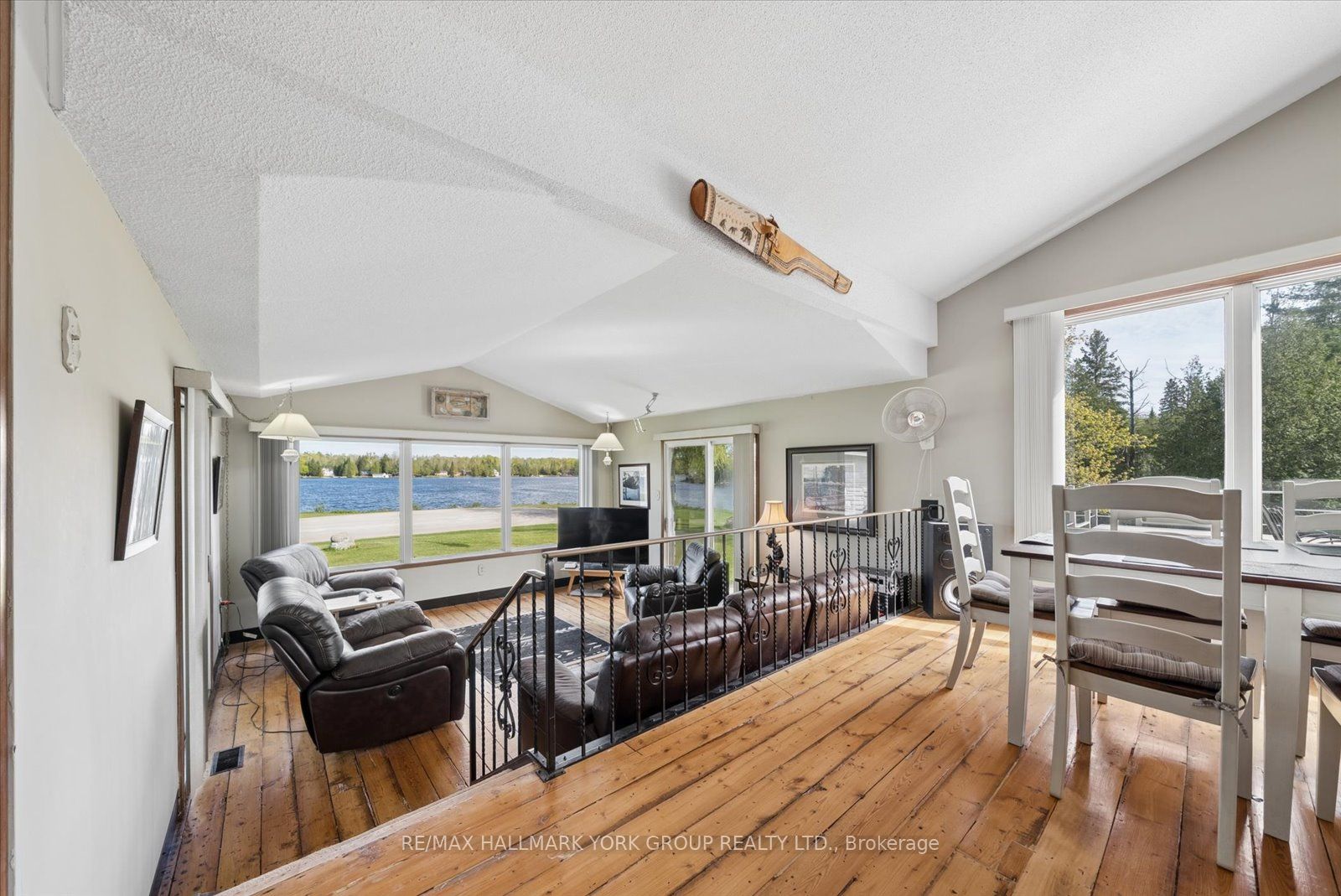 102 Albert Street Property Photo 25