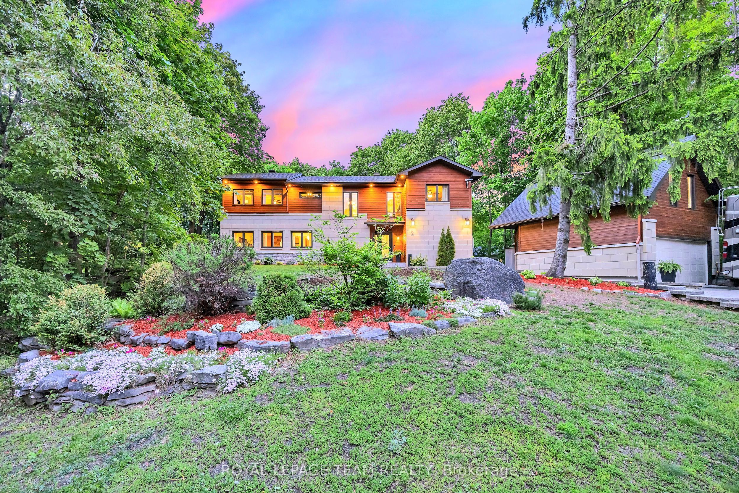 2 Fairhaven Way