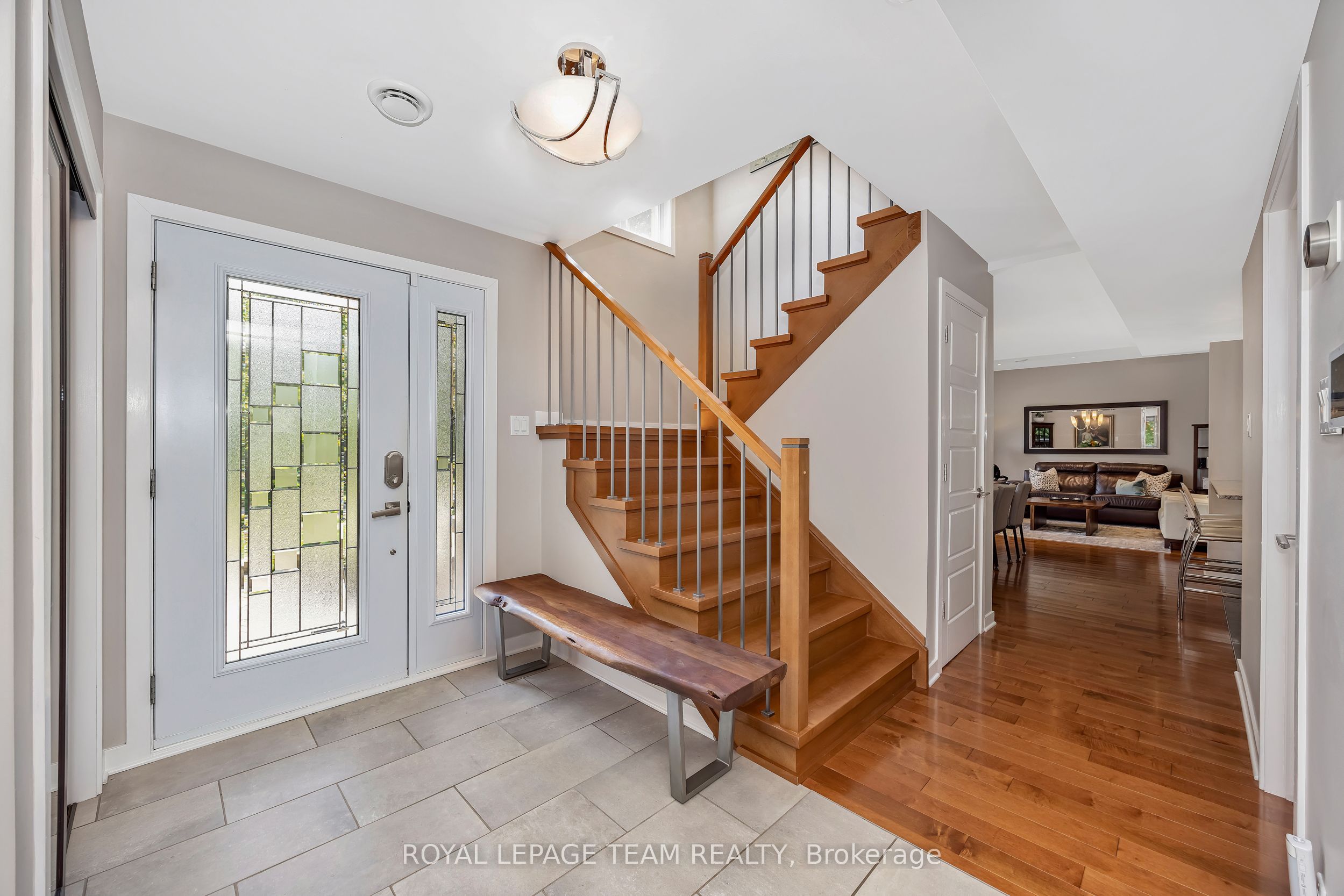 2 Fairhaven Way Property Photo 5