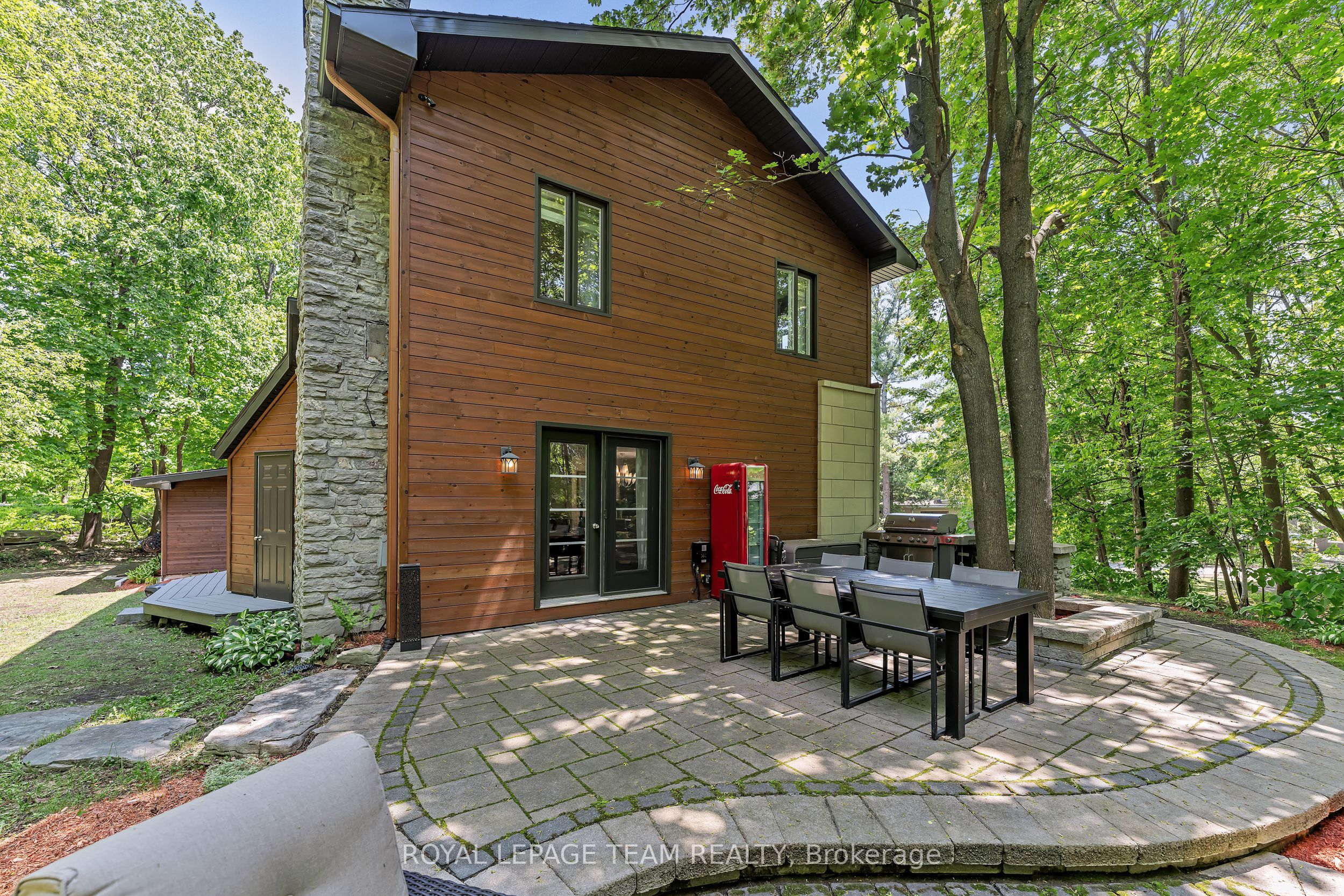 2 Fairhaven Way Property Photo 33