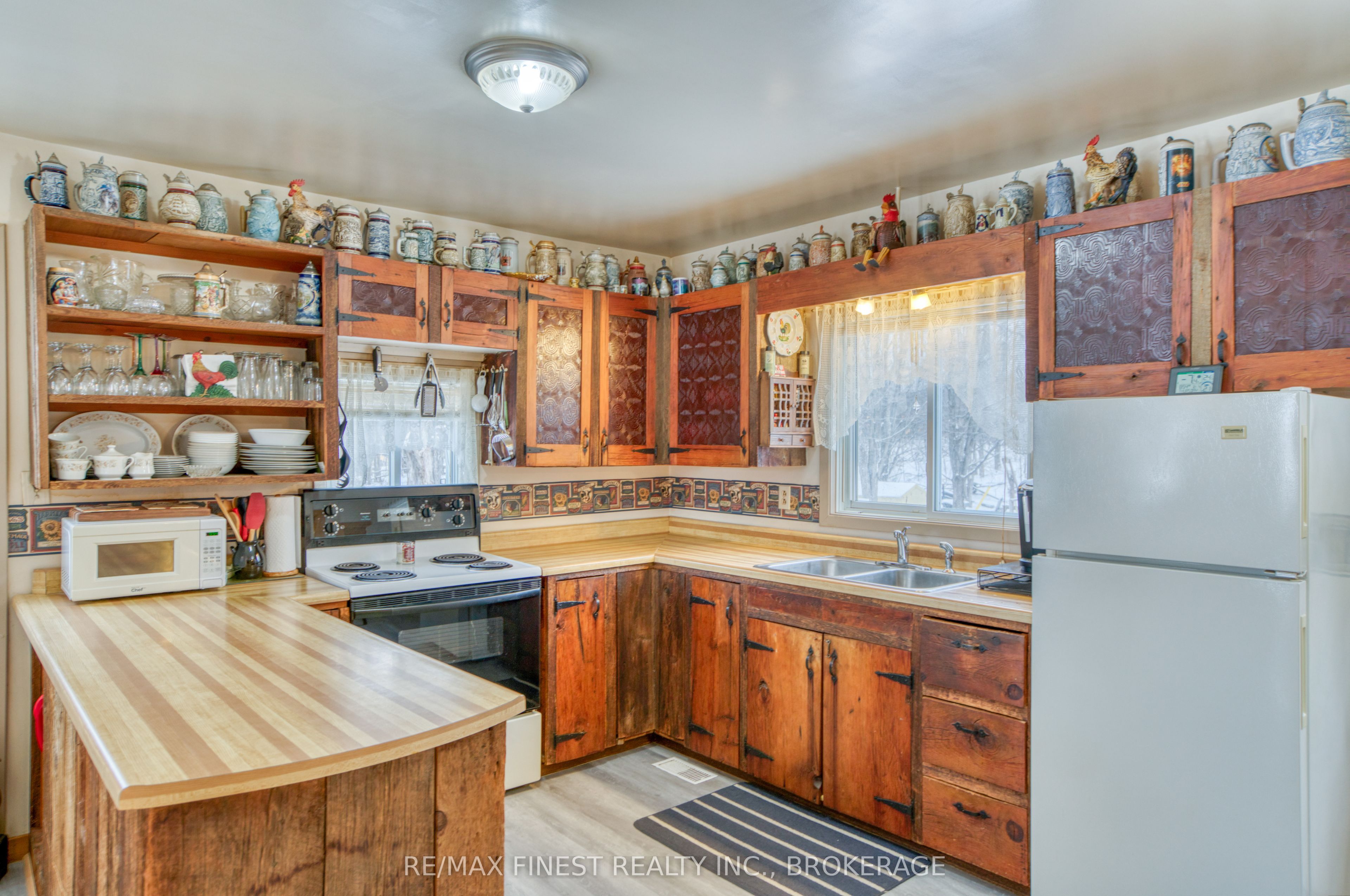 1182 Clement Road Property Photo 11