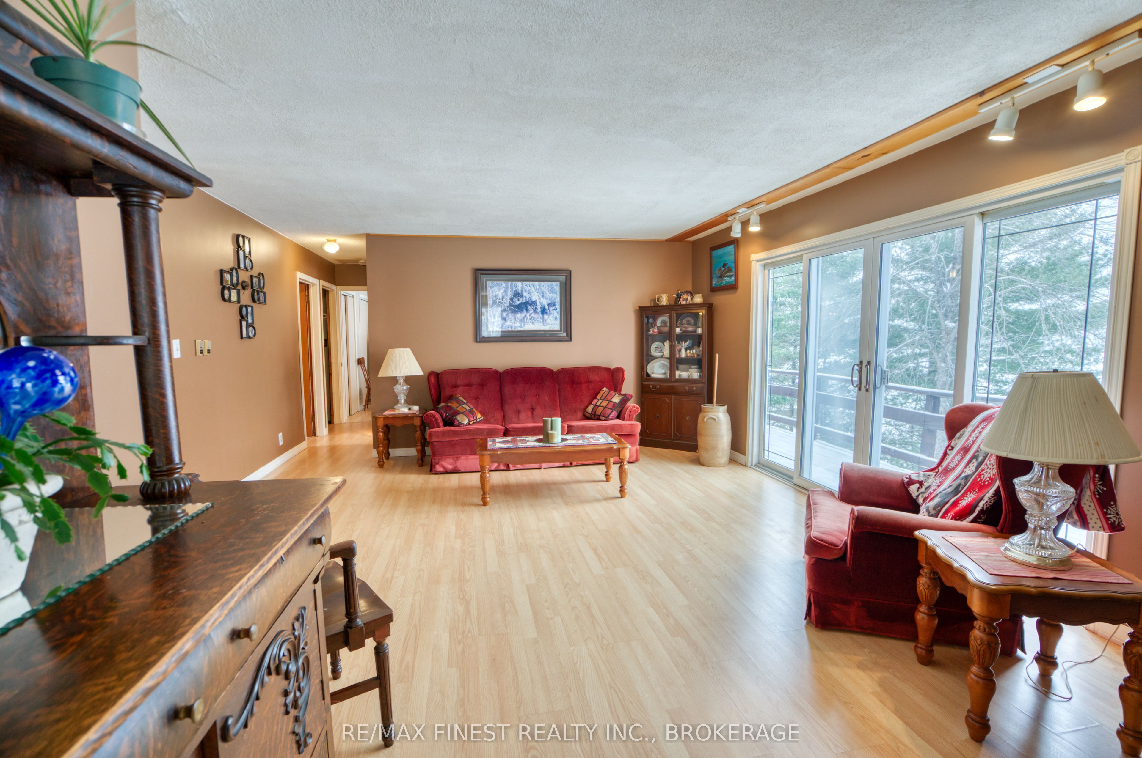 1182 Clement Road Property Photo 17