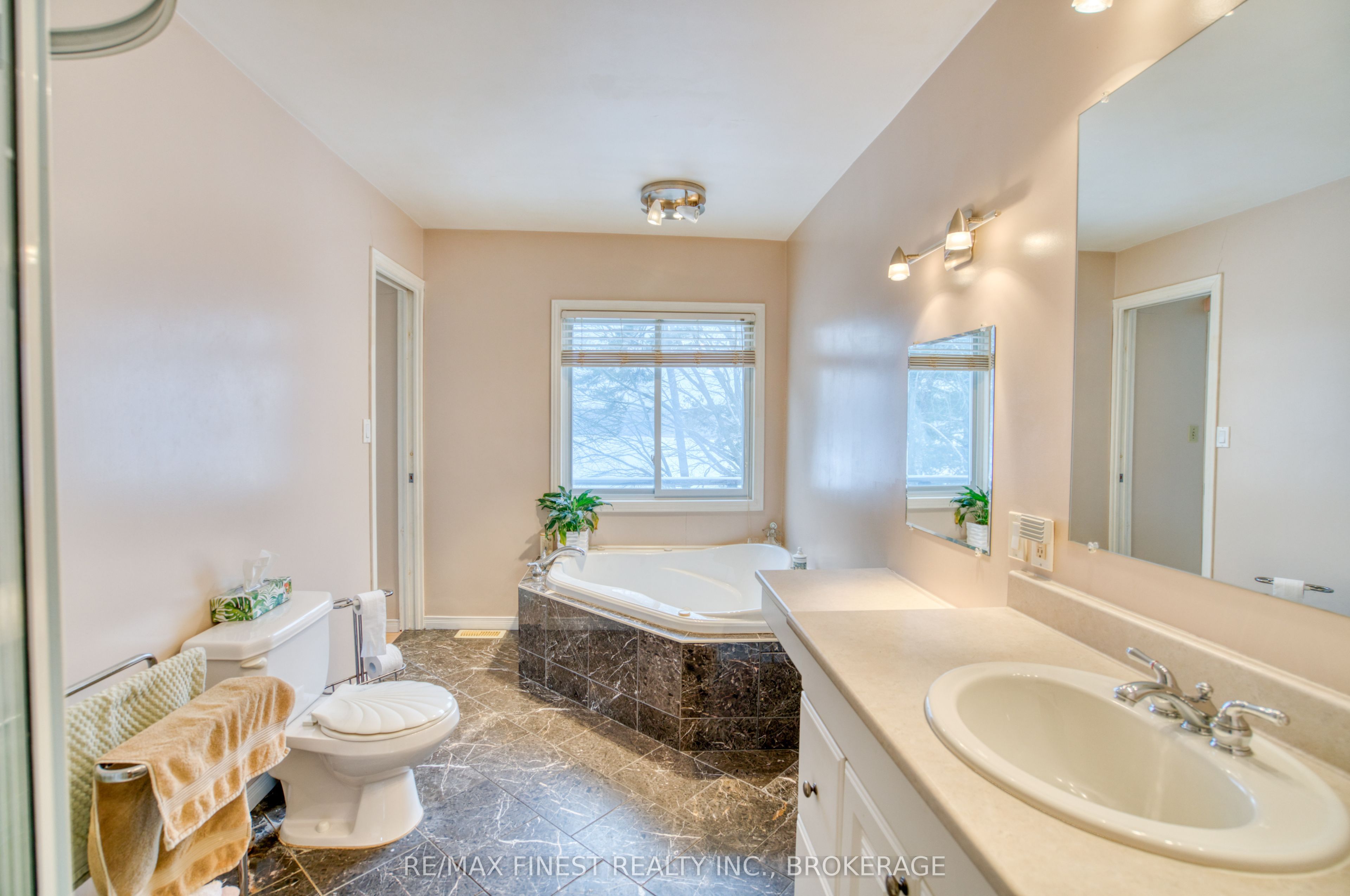 1182 Clement Road Property Photo 18