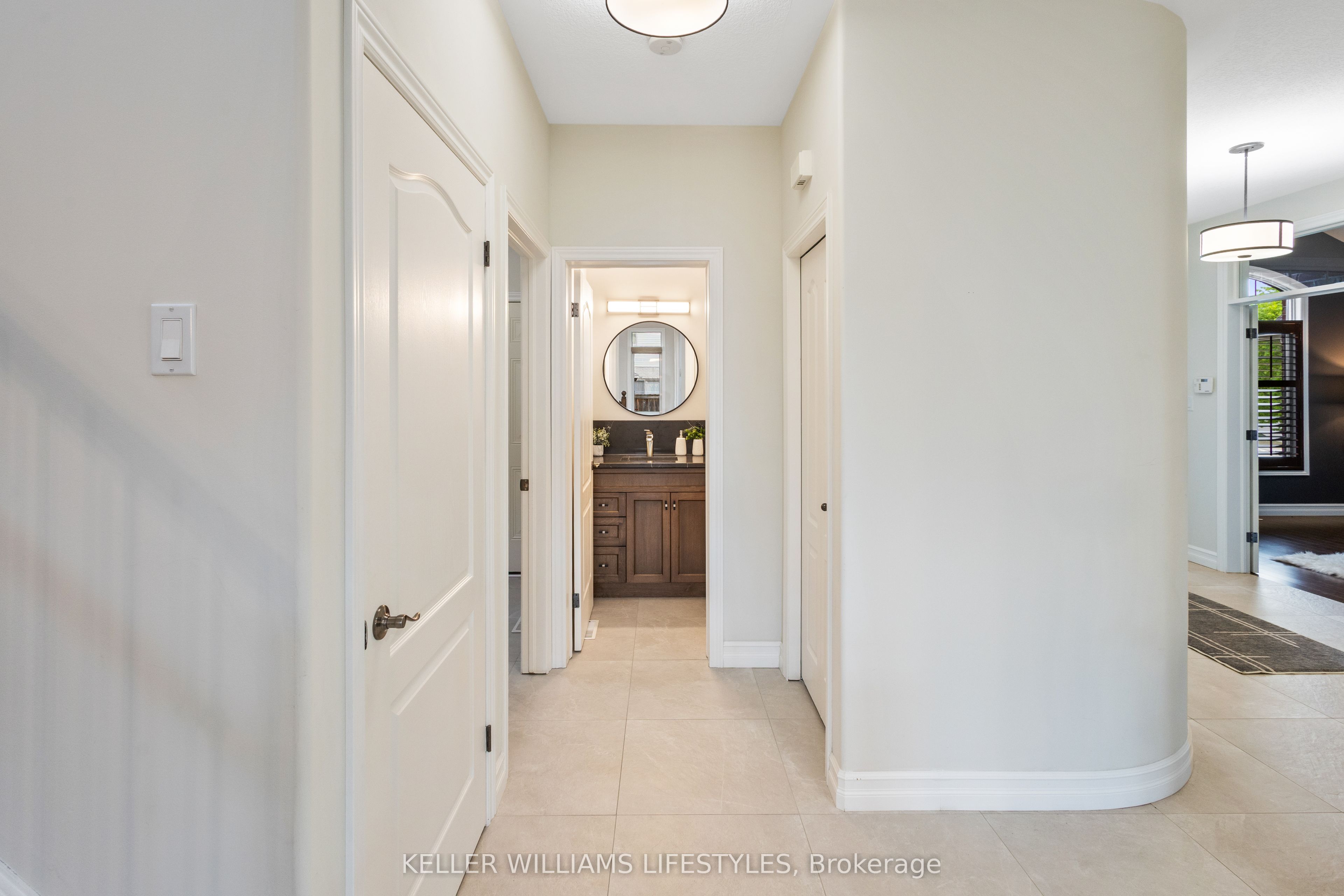 1238 Thamesridge Crescent Property Photo 19