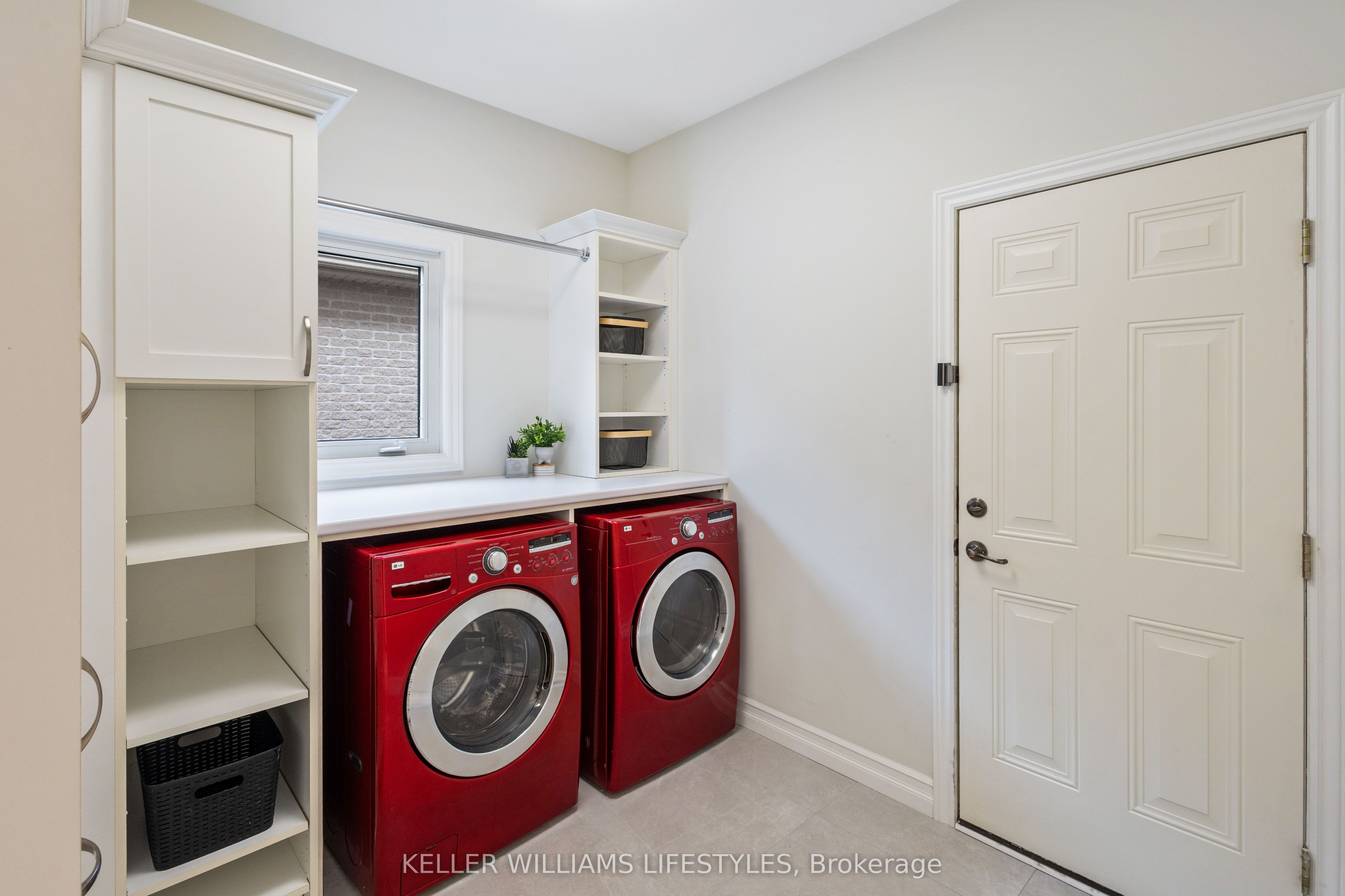 1238 Thamesridge Crescent Property Photo 21