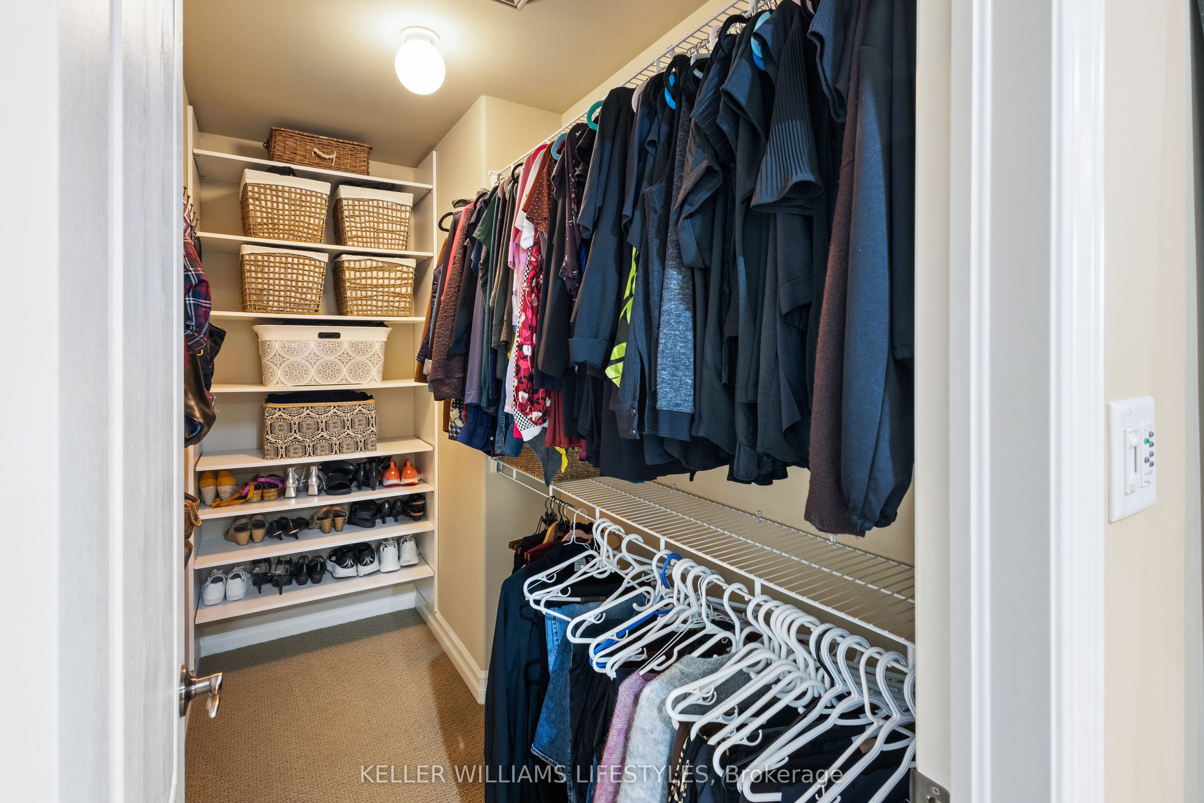 1238 Thamesridge Crescent Property Photo 28